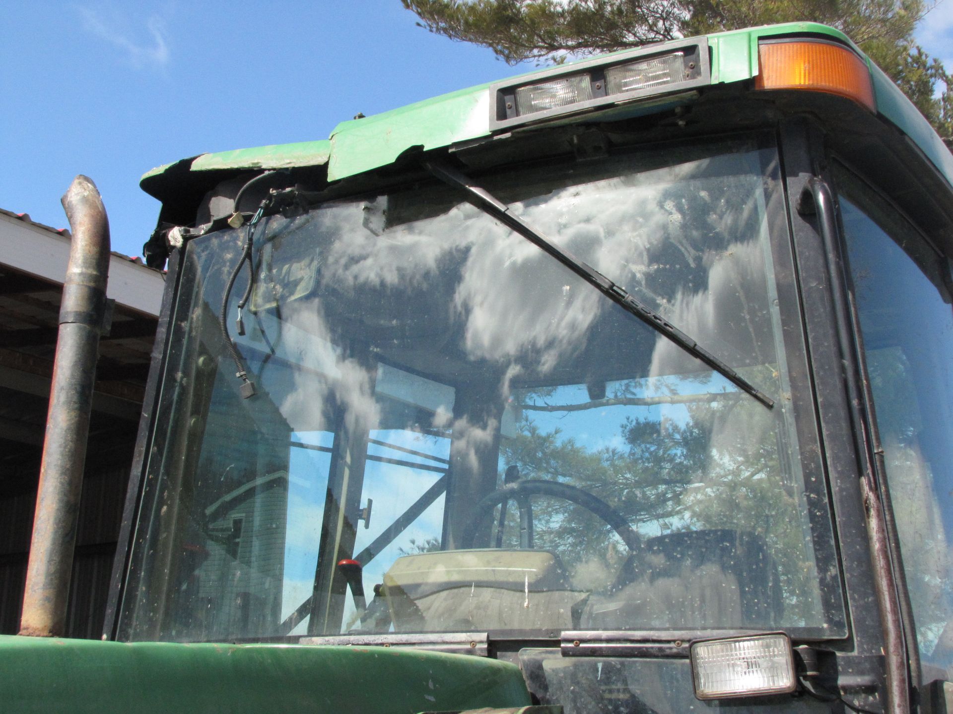 John Deere 7410 tractor w/ 720 loader - Image 35 of 45