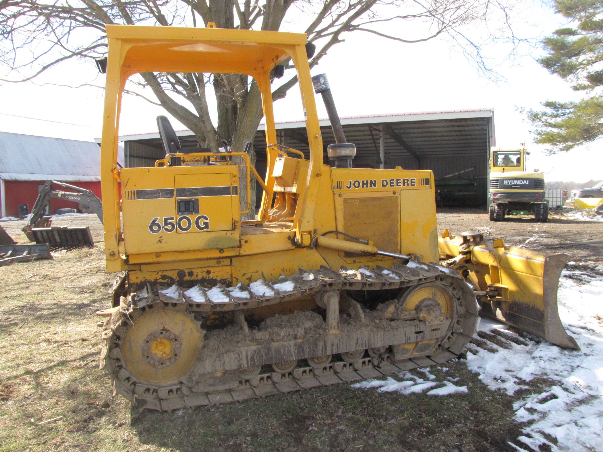 John Deere 650G dozer, 18” tracks, 6-way blade, 8’ 6” blade, rear hitch ...