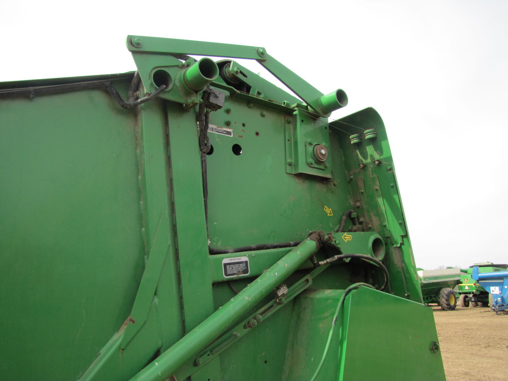 John Deere 457 round baler - Image 12 of 19