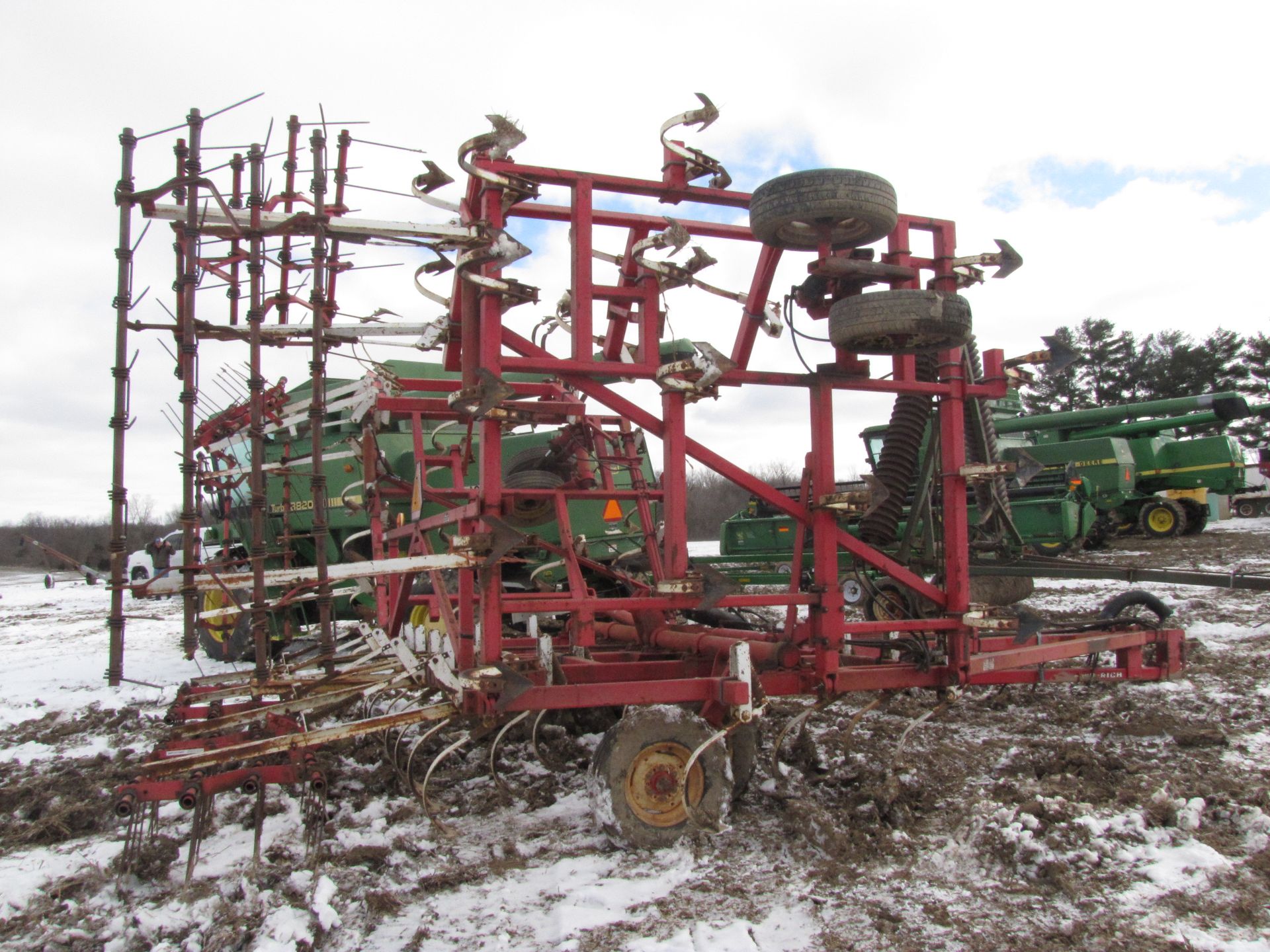 36’ Wil-Rich field cultivator - Image 8 of 28