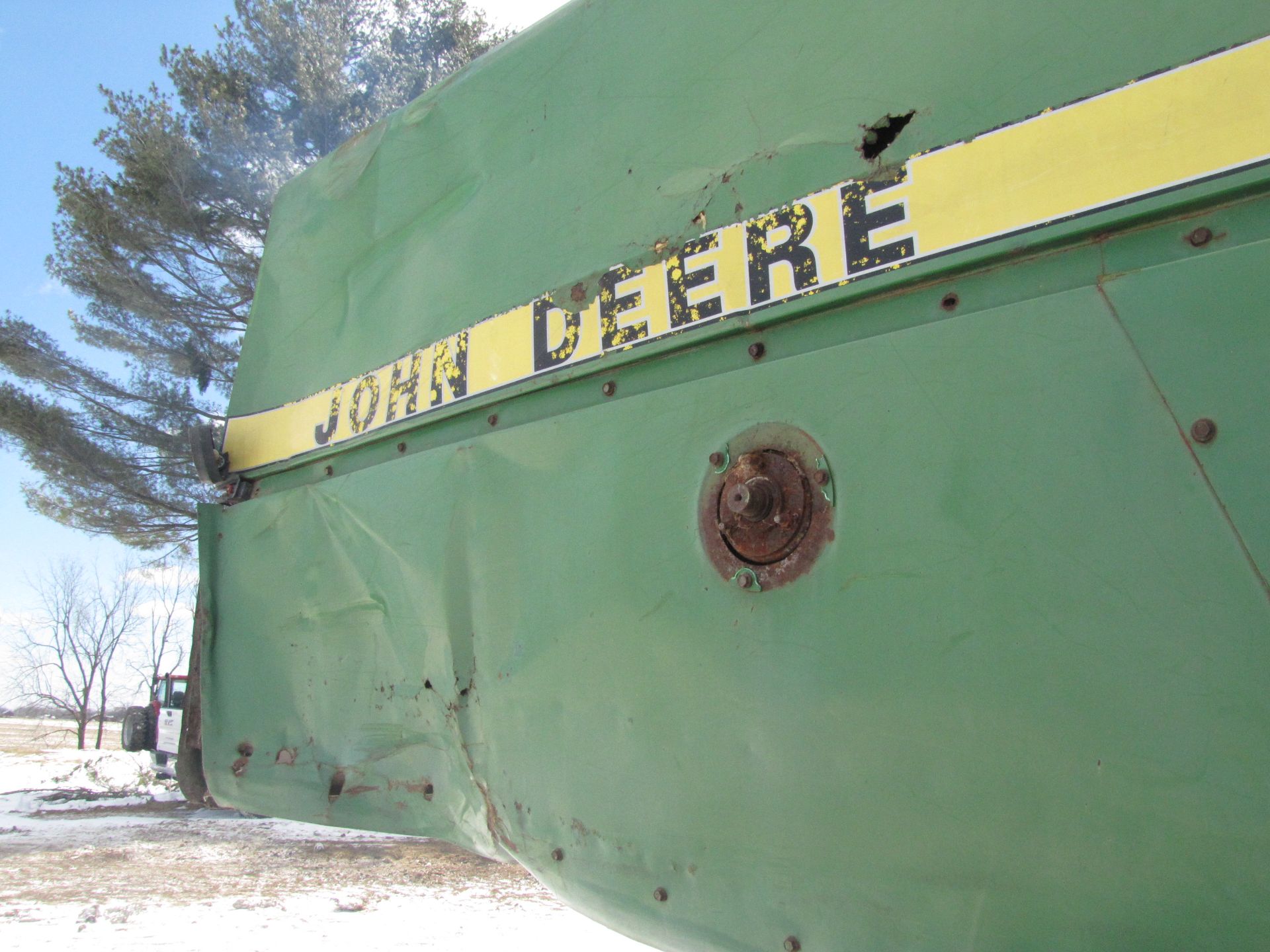 John Deere 8820 yellow top combine - Image 31 of 41