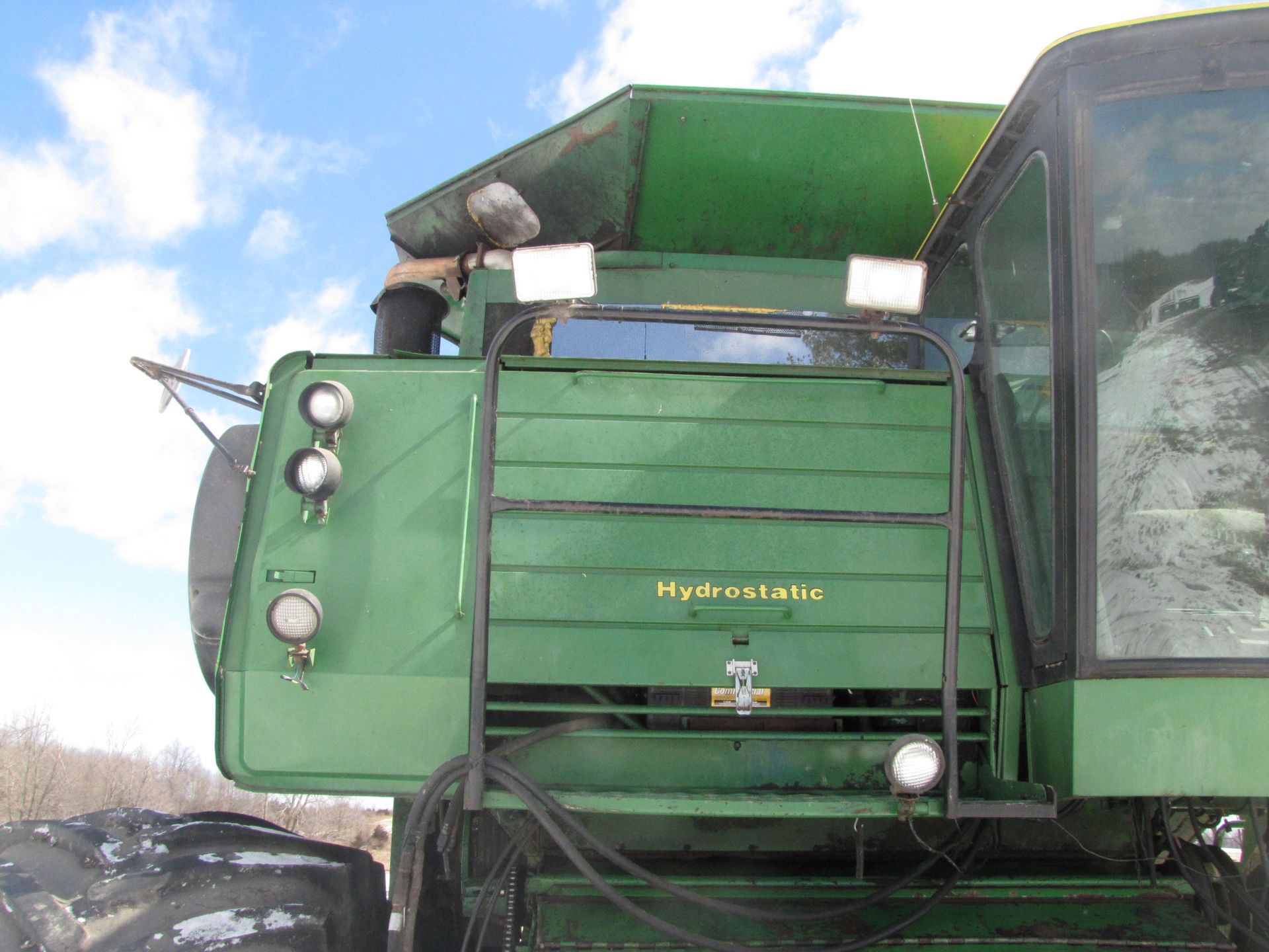 John Deere 8820 yellow top combine - Image 10 of 41