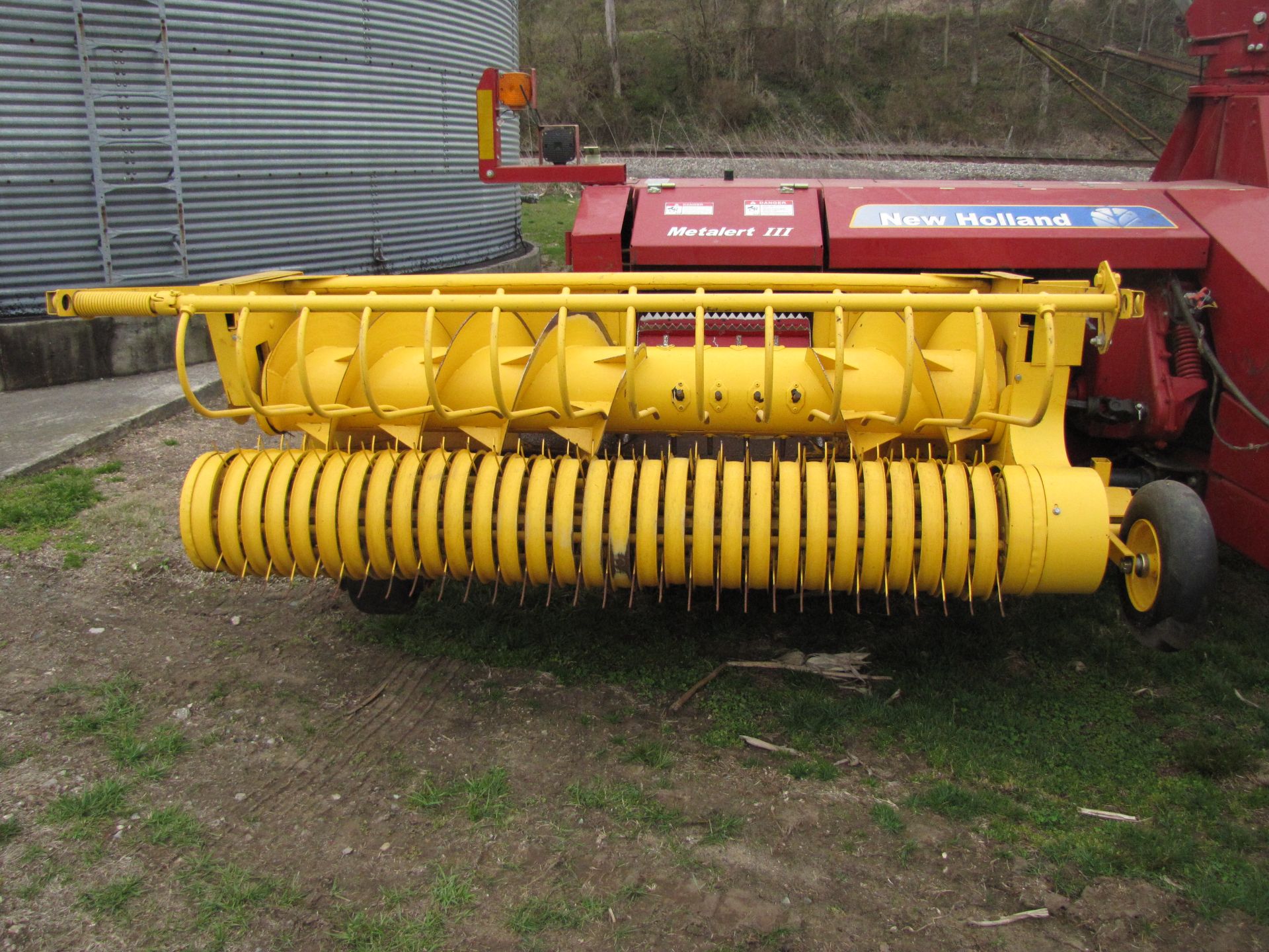 New Holland FP 230 forage harvester - Image 18 of 37