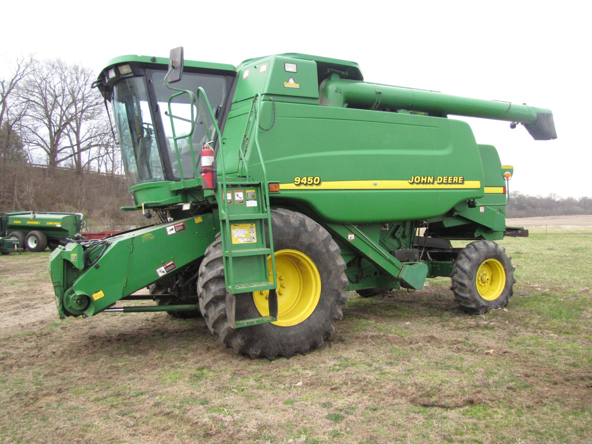 John Deere 9450 combine