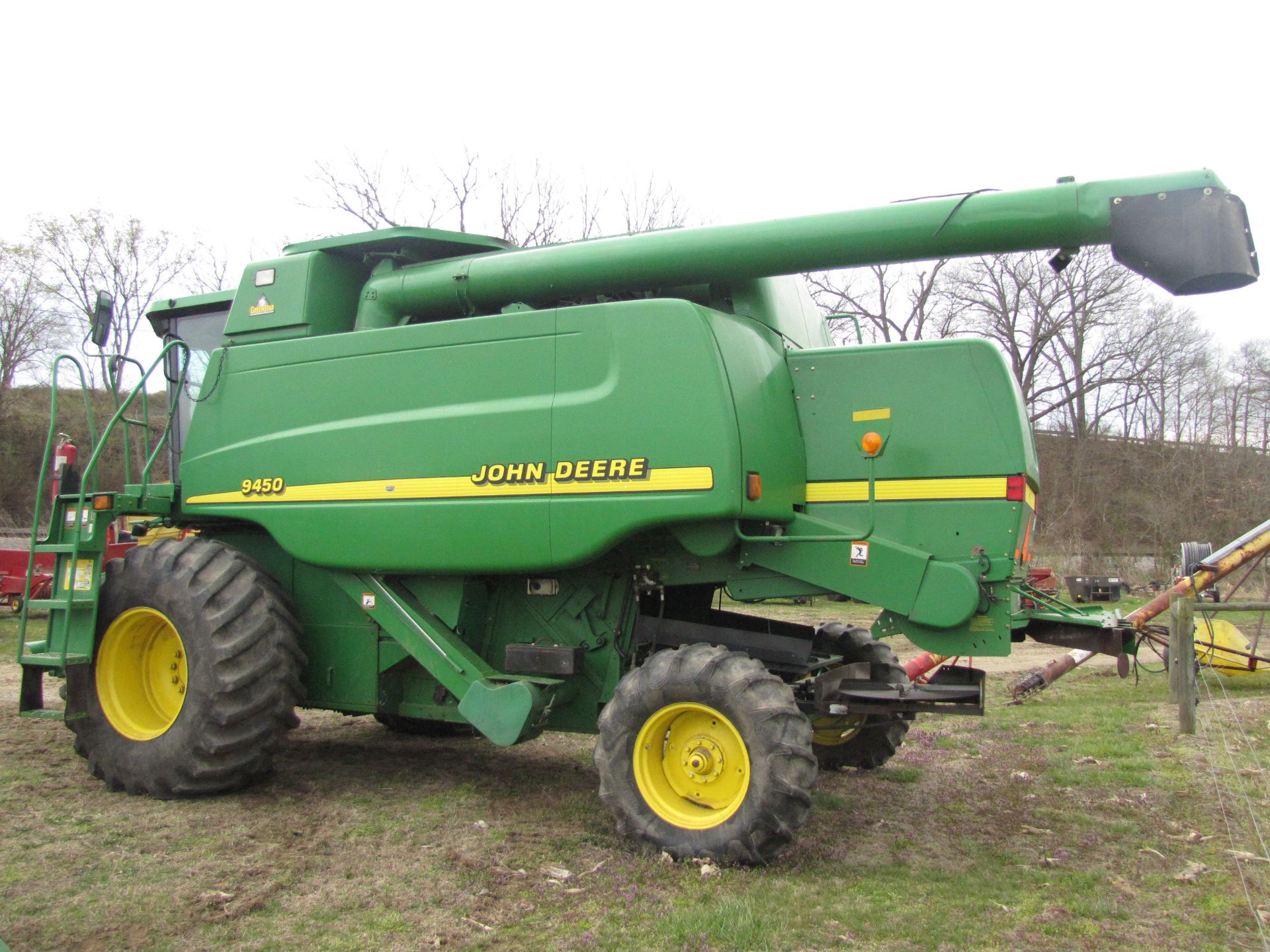 John Deere 9450 combine - Image 7 of 84