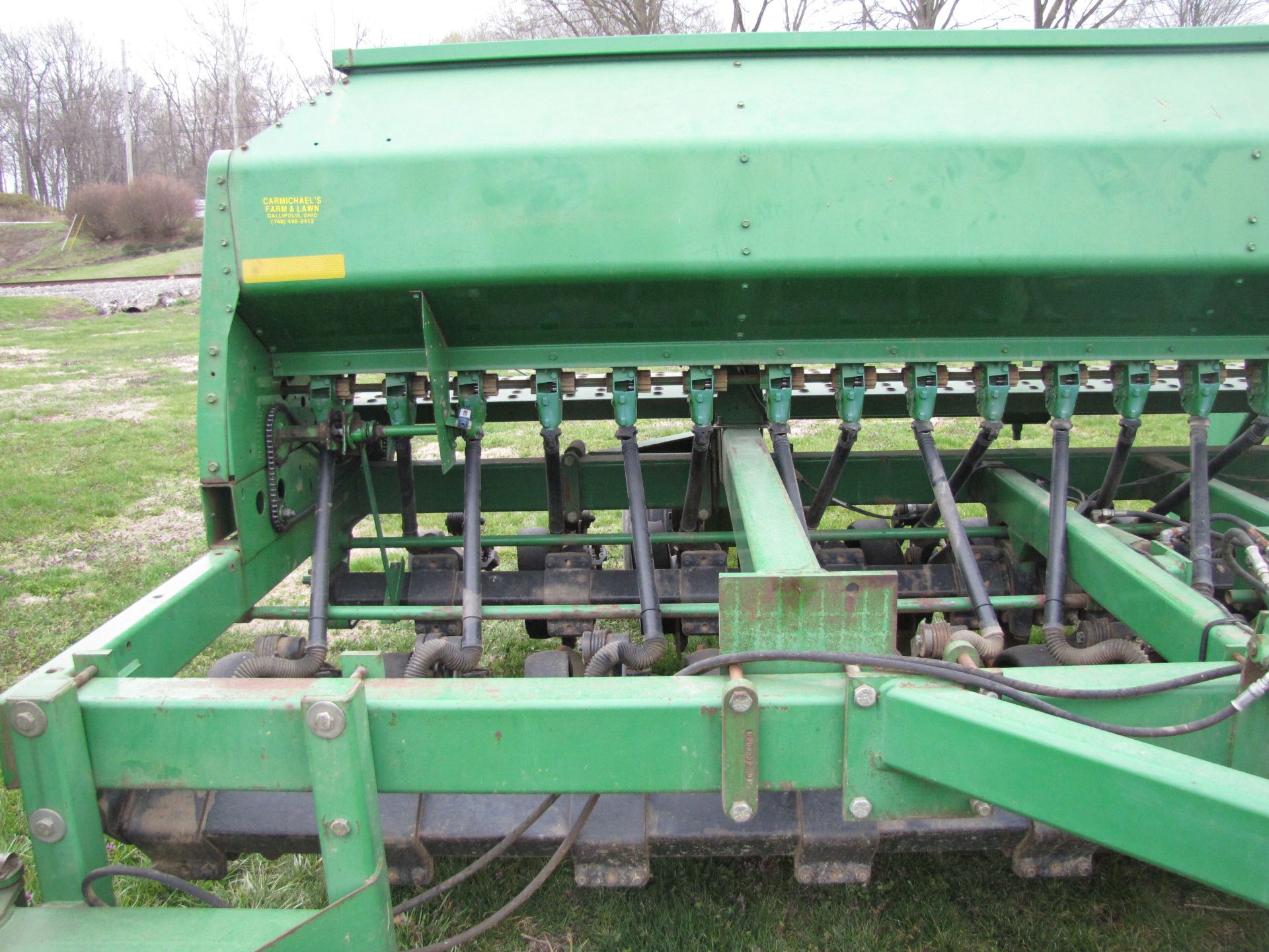 15’ John Deere 1560 no-till drill - Image 18 of 43