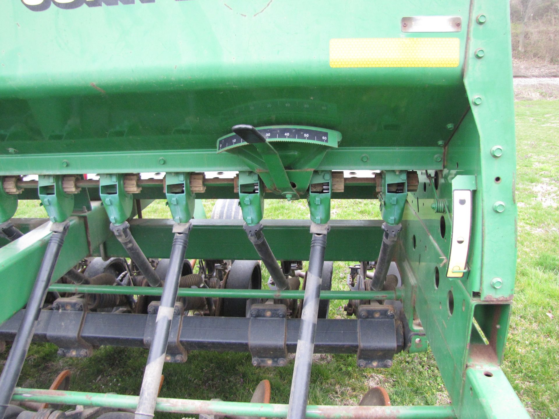 15’ John Deere 1560 no-till drill - Image 25 of 43