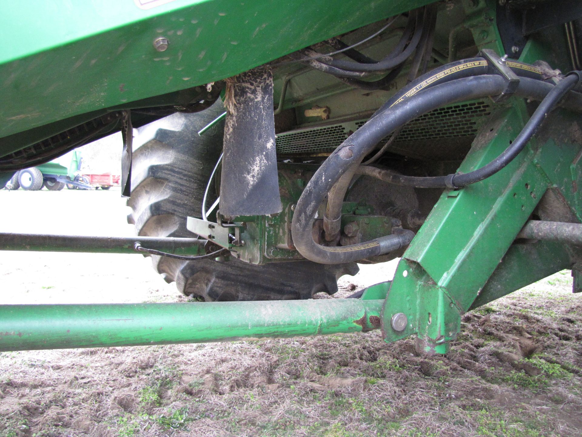 John Deere 9450 combine - Image 72 of 84