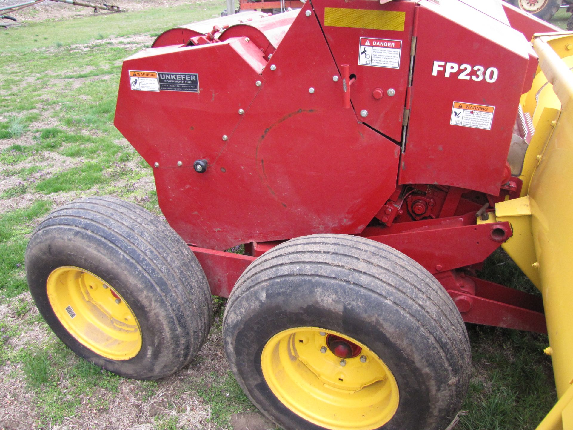 New Holland FP 230 forage harvester - Image 23 of 37