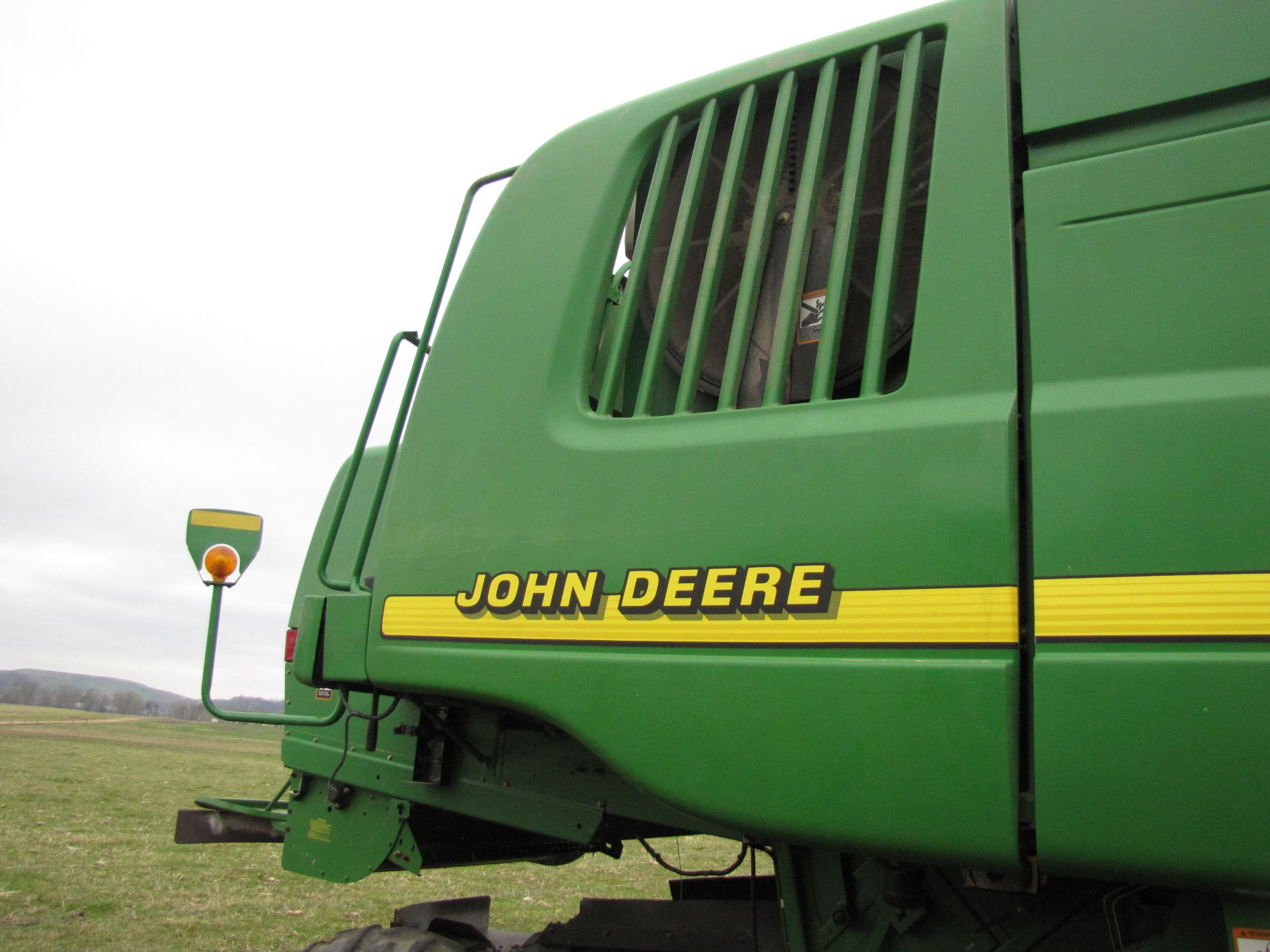 John Deere 9450 combine - Image 12 of 84