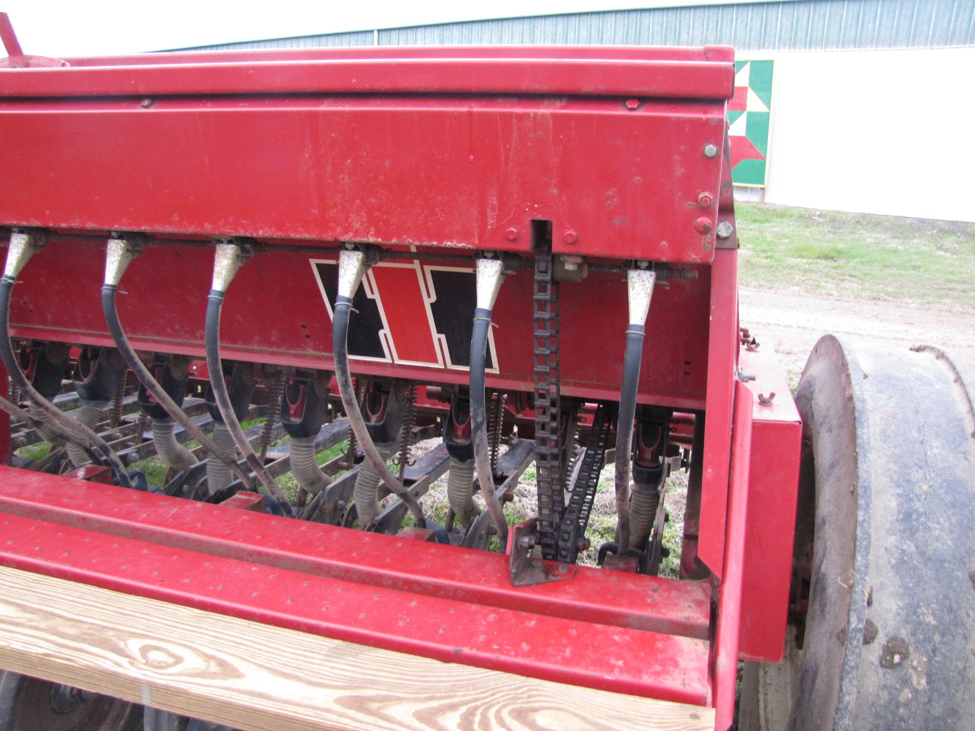 International 5100 end-wheel drill - Image 28 of 30