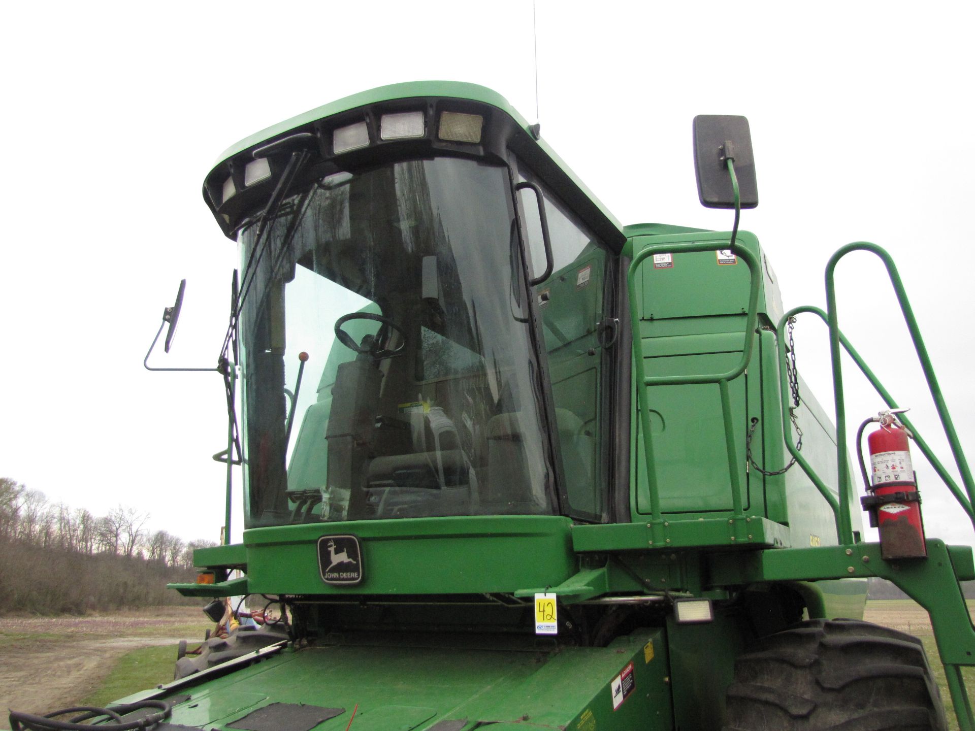 John Deere 9450 combine - Image 25 of 84