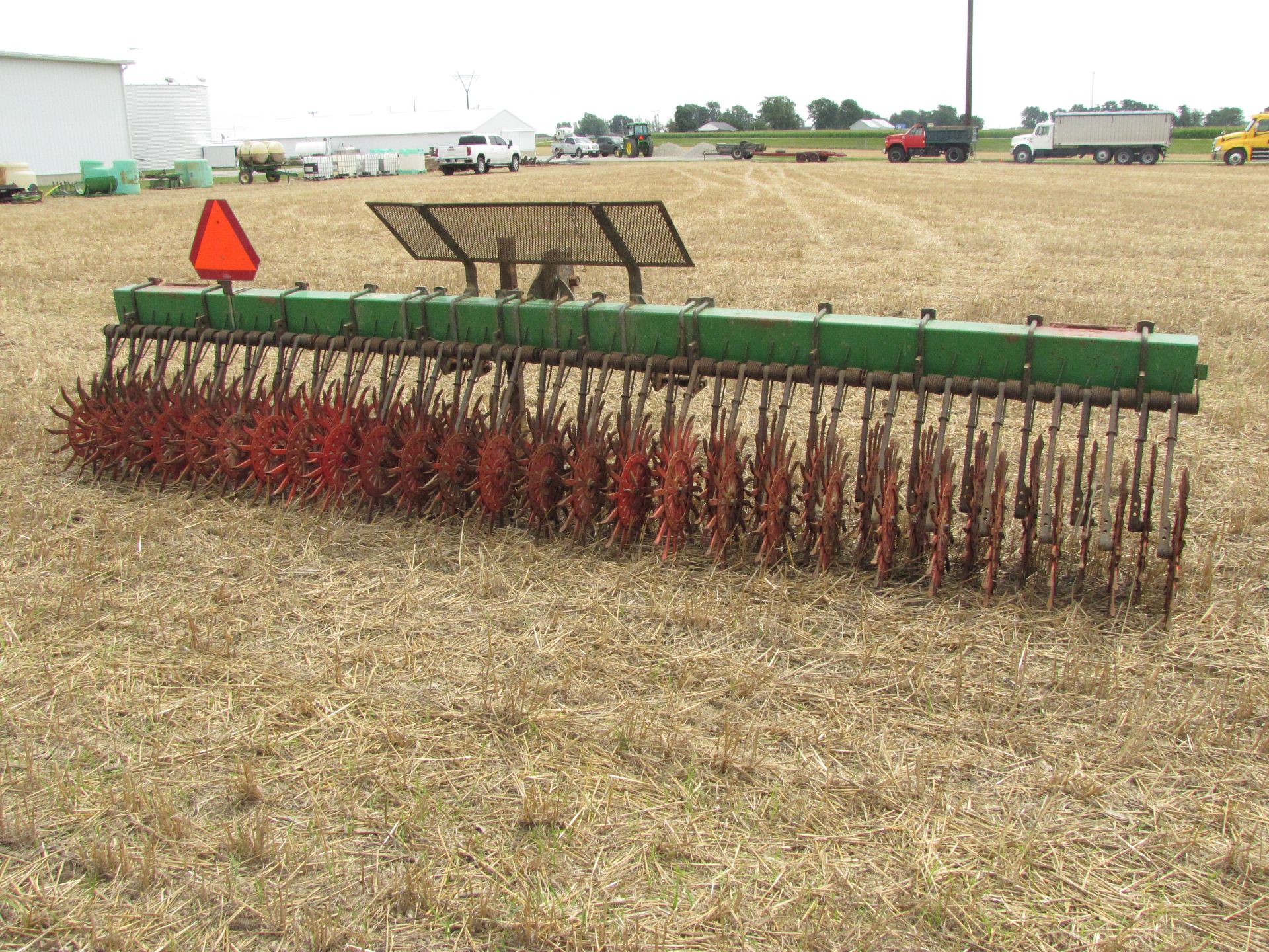 15’ Hiniker rotary hoe - Image 5 of 14