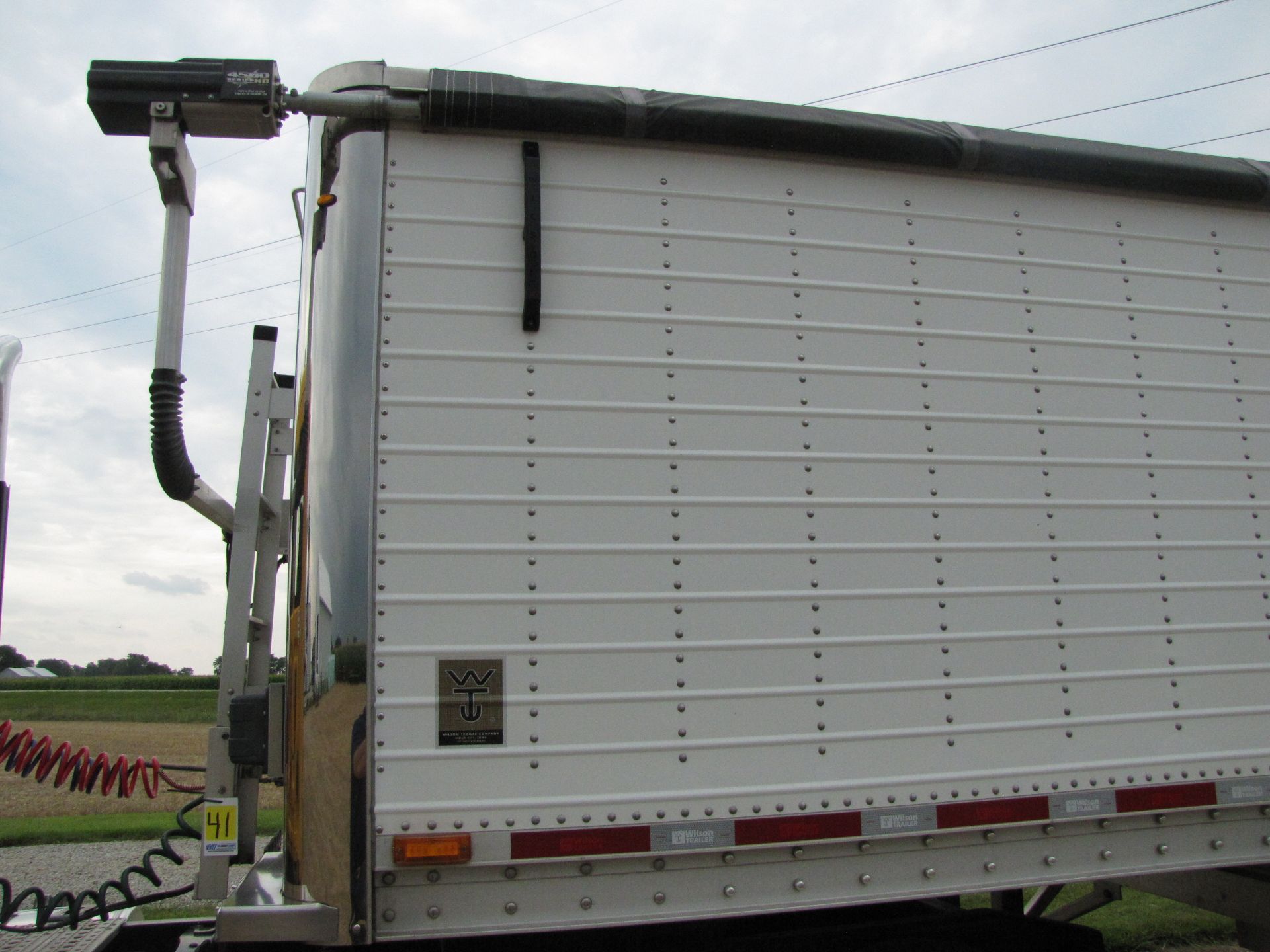 37' 2015 Wilson alum hopper bottom trailer - Image 41 of 48