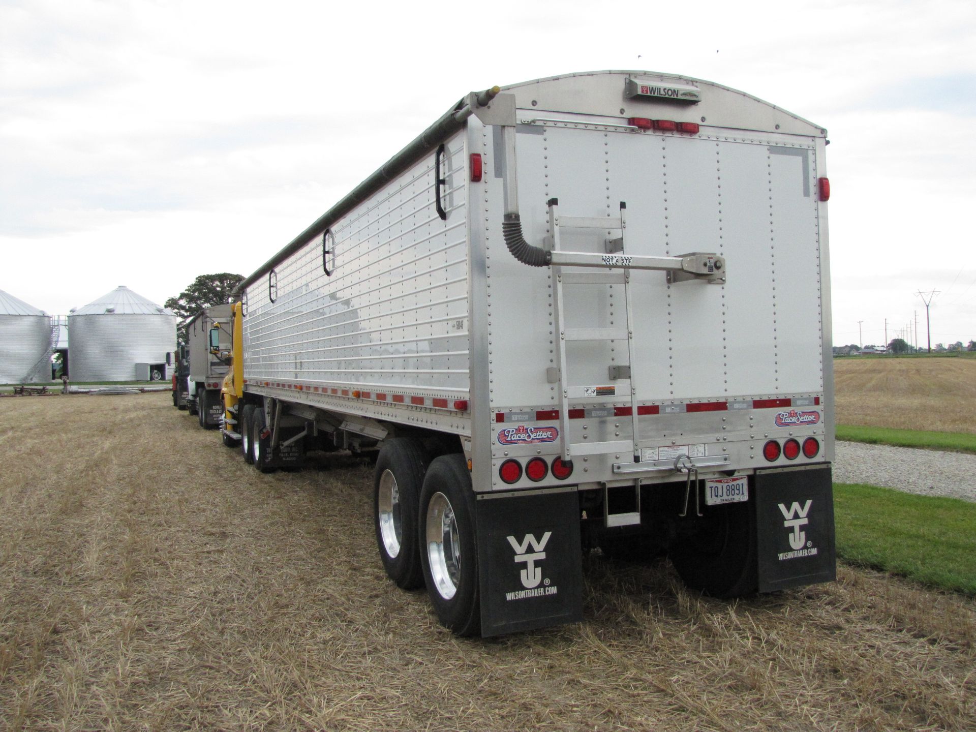 37' 2015 Wilson alum hopper bottom trailer - Image 6 of 48