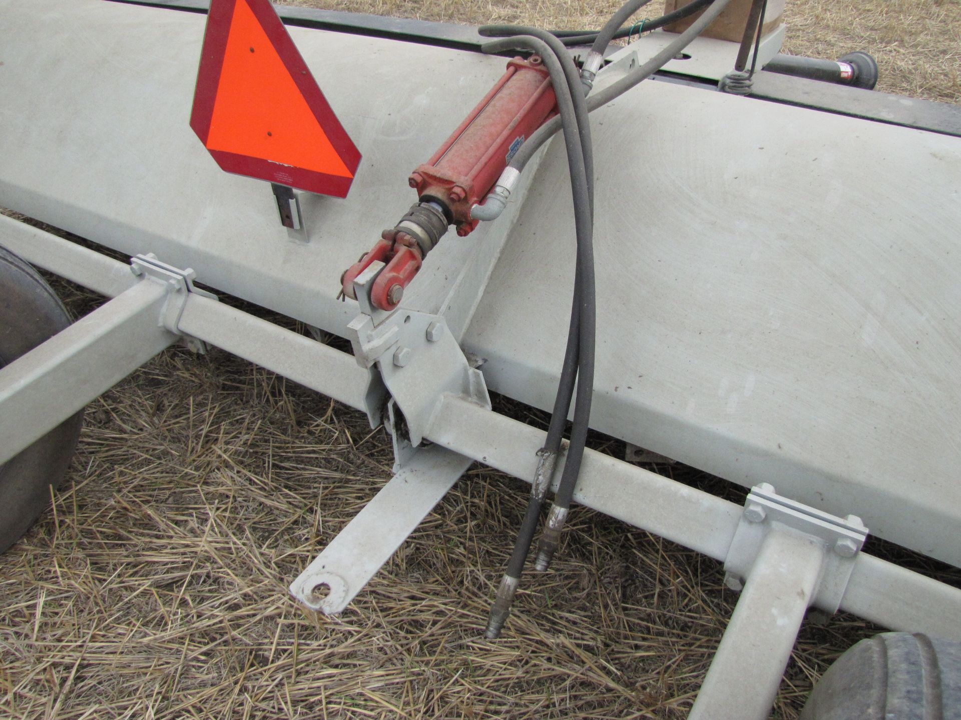 14’ Hiniker 1680 stalk chopper - Image 22 of 23