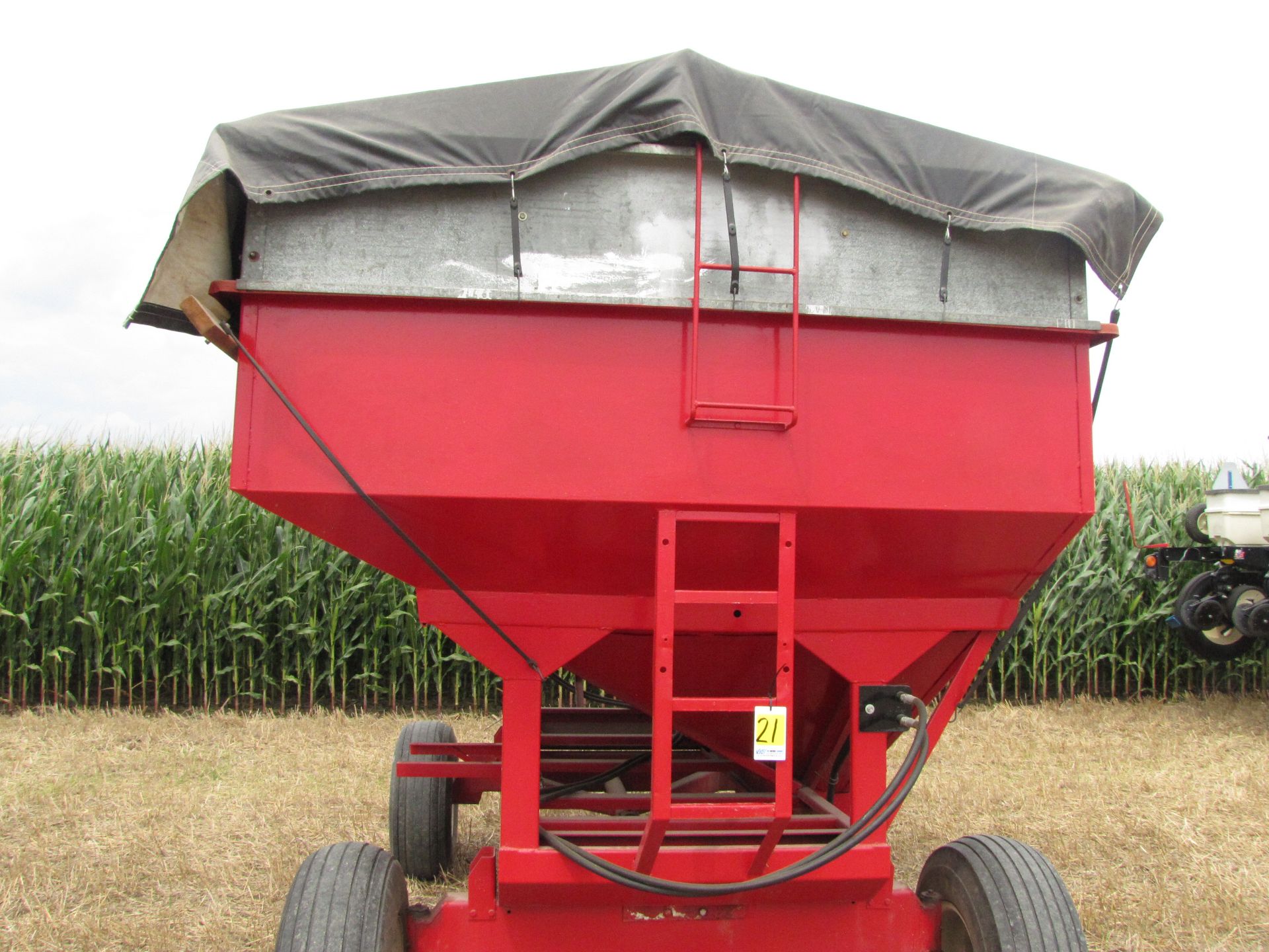 EZ Flow 300-bushel seed wagon - Image 16 of 18