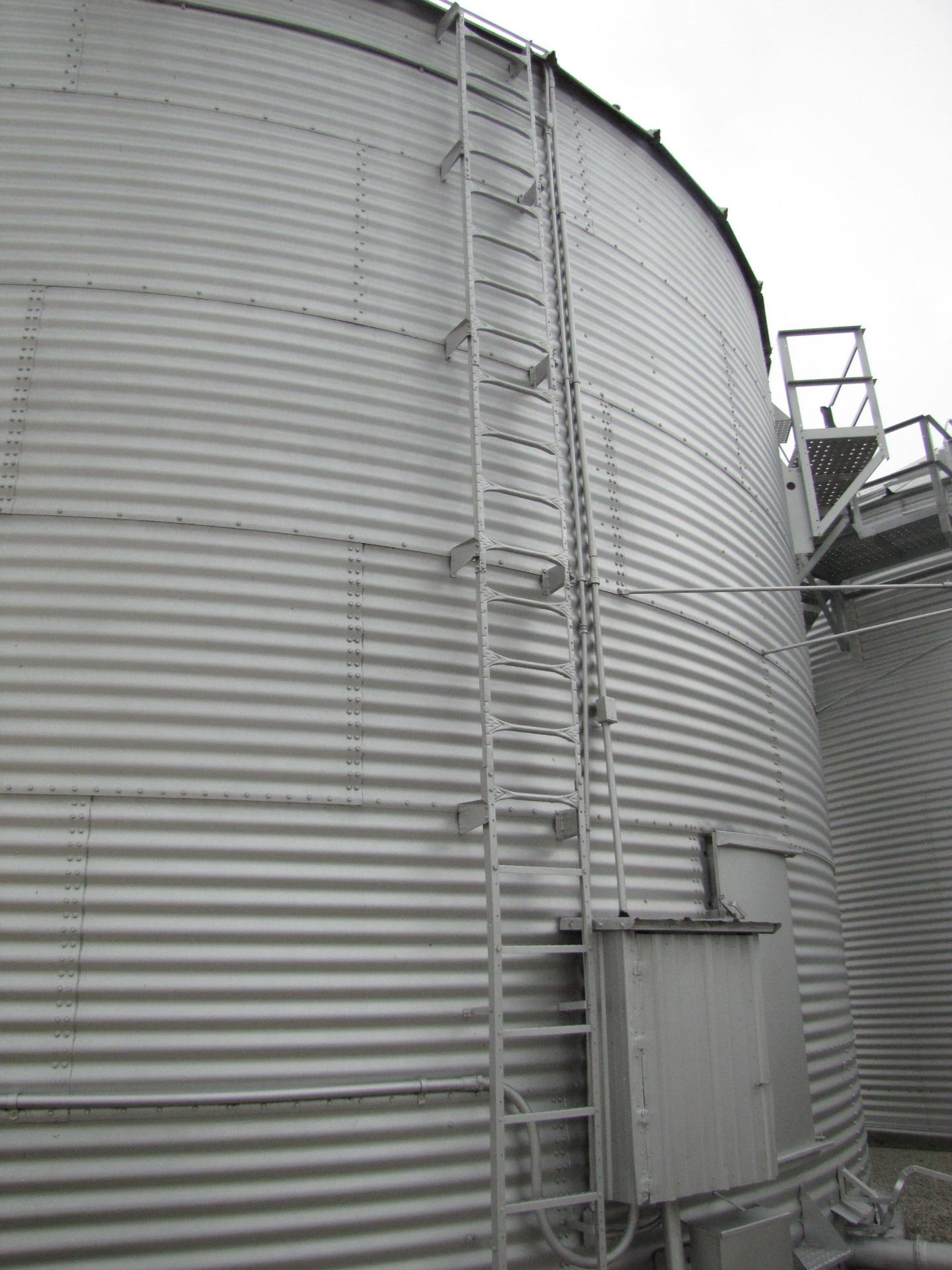 36” grain bin - Image 20 of 33