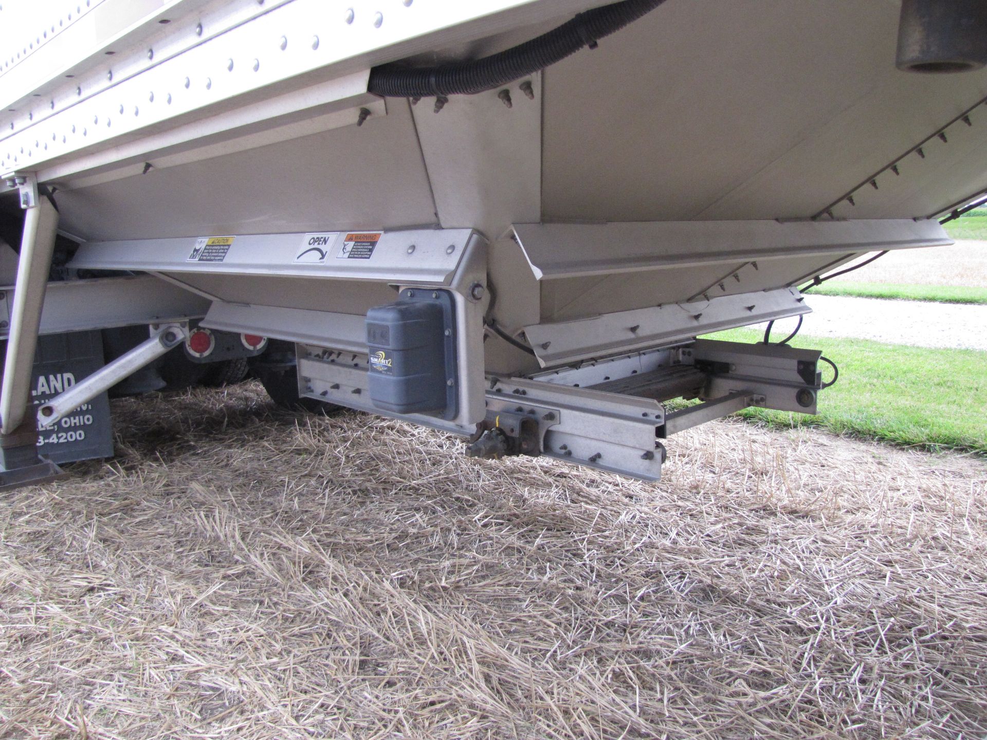 37' 2015 Wilson alum hopper bottom trailer - Image 37 of 48