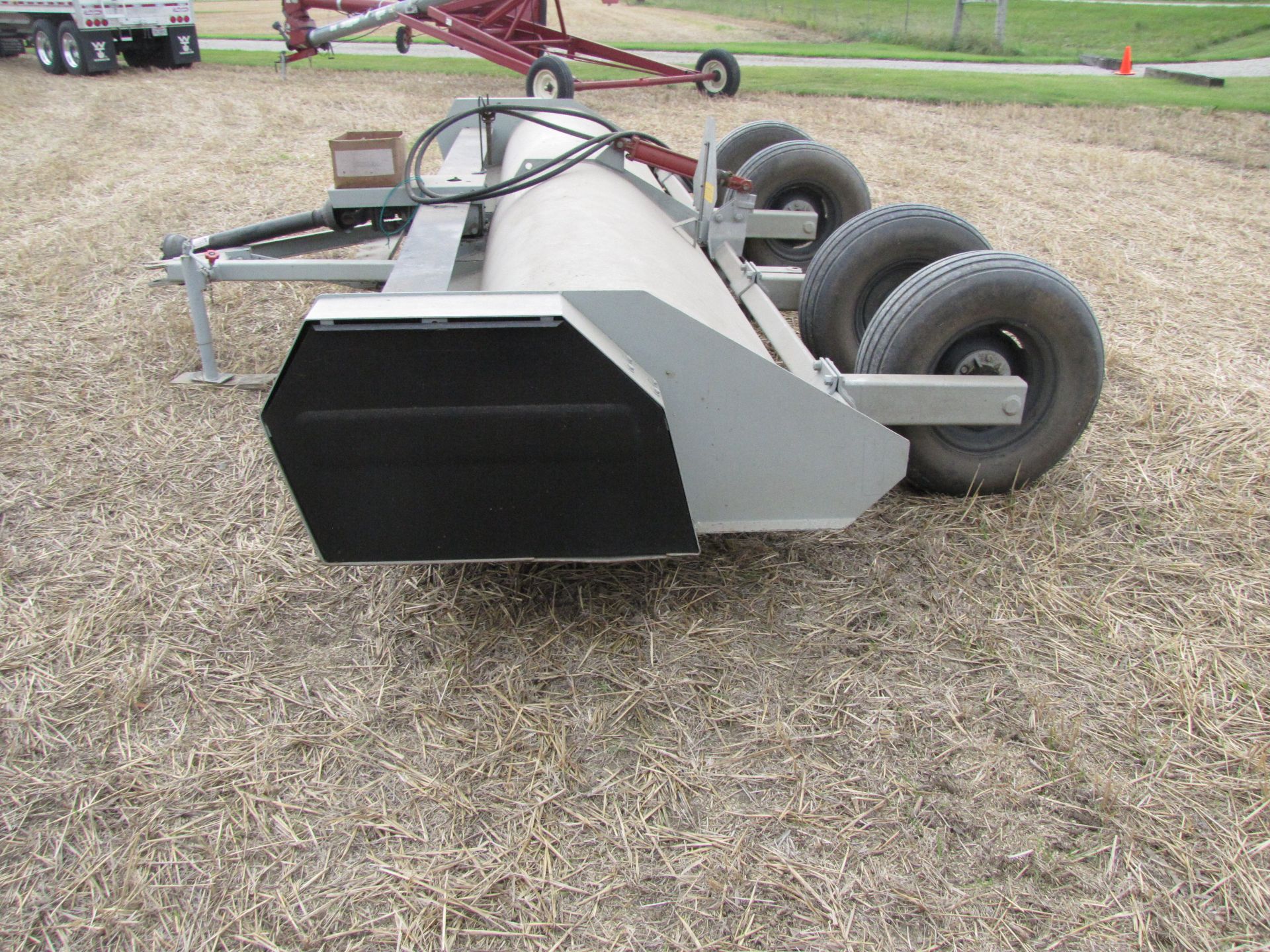 14’ Hiniker 1680 stalk chopper - Image 12 of 23