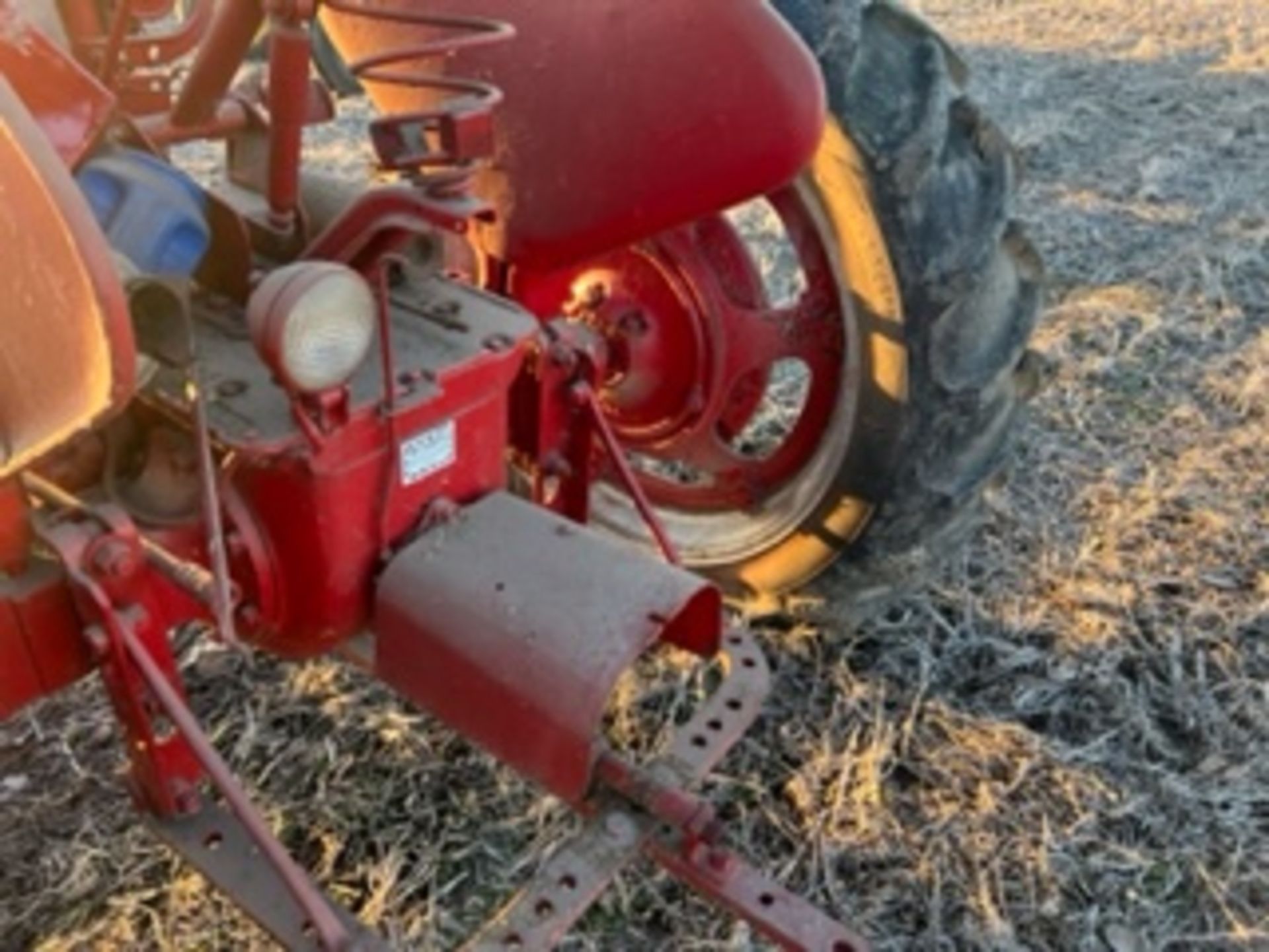 Farmall Super H Tractor - Image 10 of 13