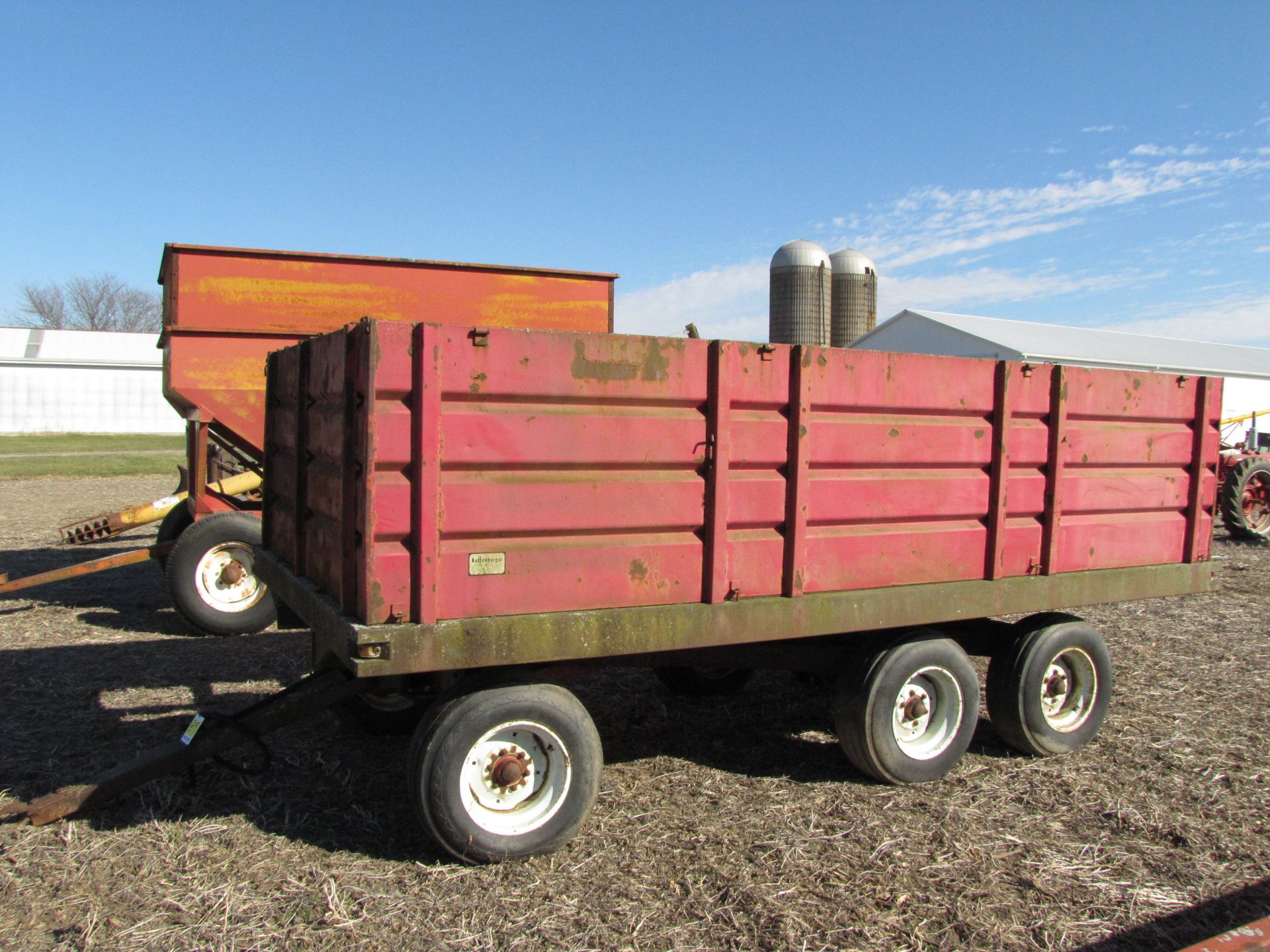 15' Dump Wagon - Image 2 of 22