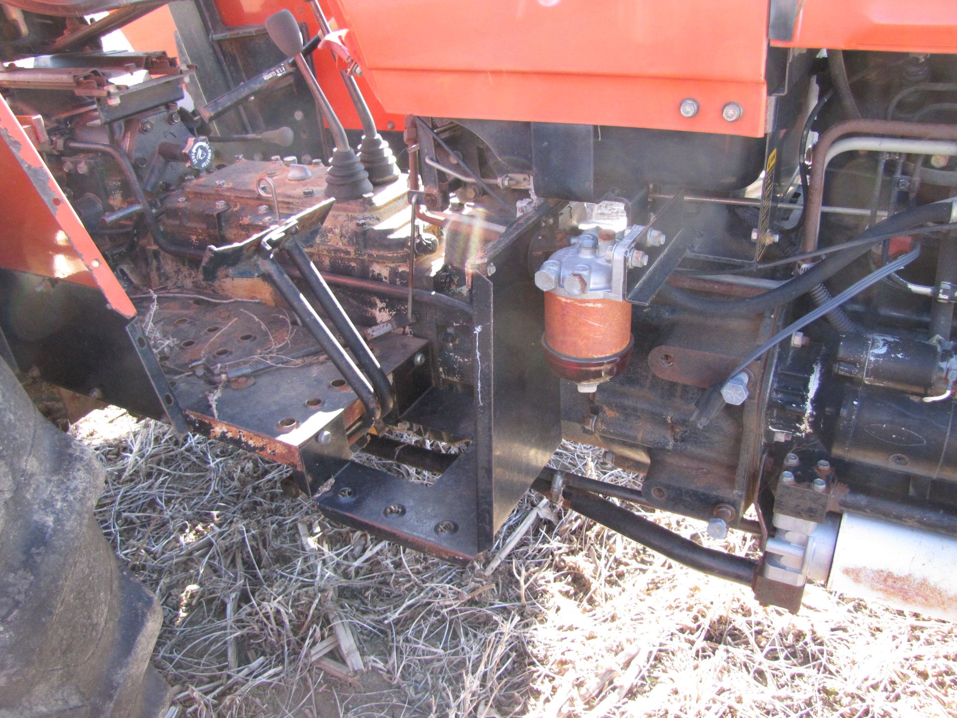 Allis-Chalmers 6140 Tractor - Image 38 of 43