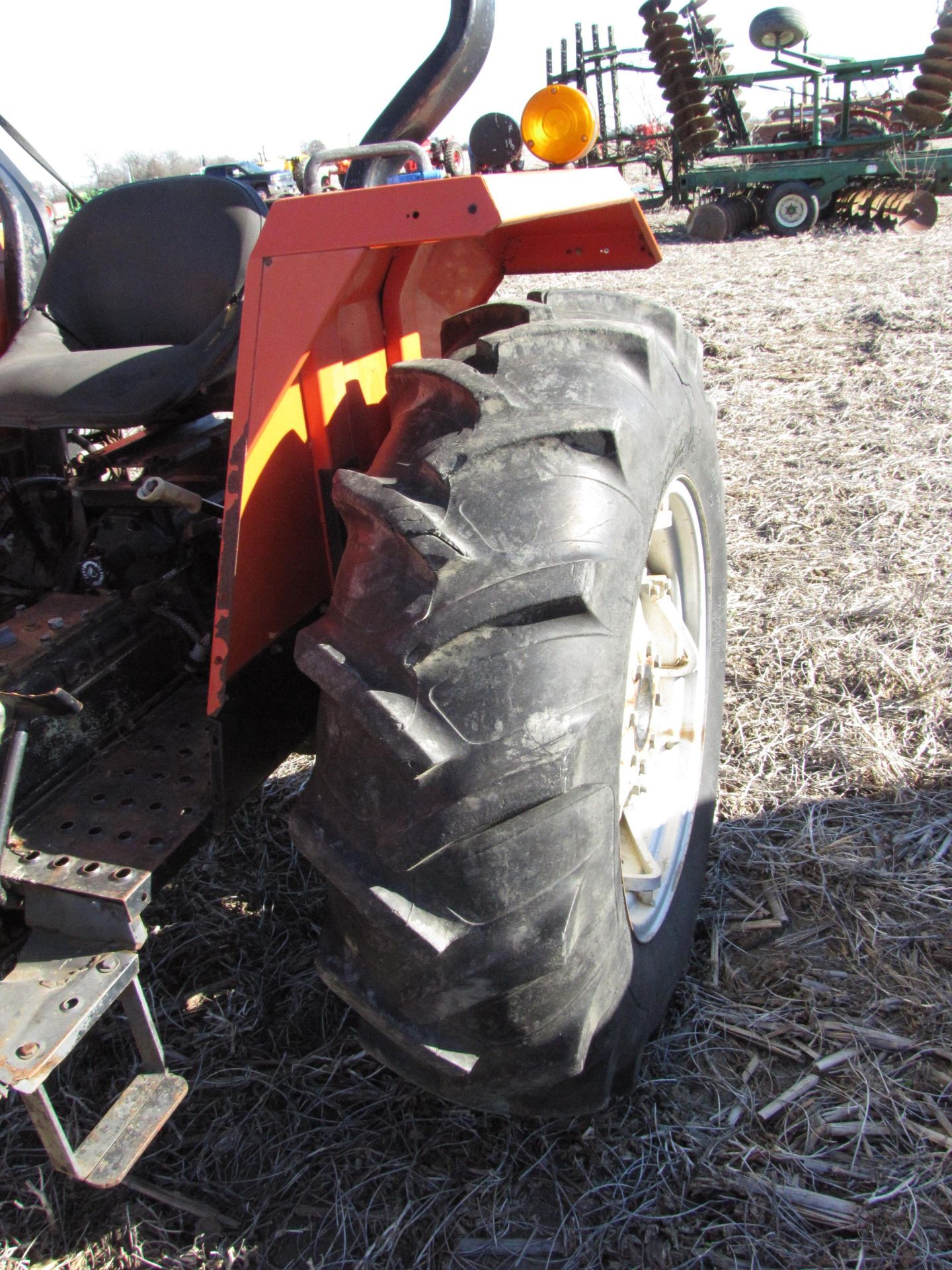 Allis-Chalmers 6140 Tractor - Image 20 of 43