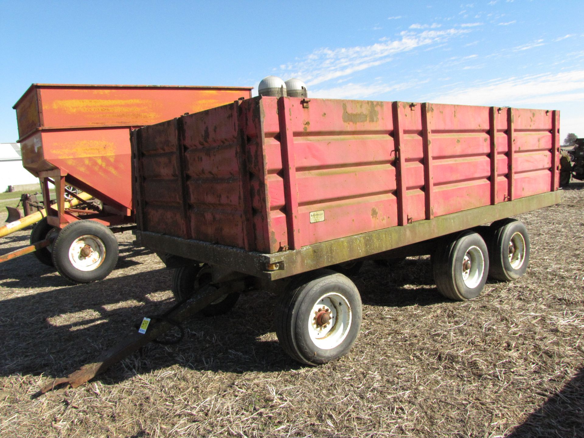 15' Dump Wagon