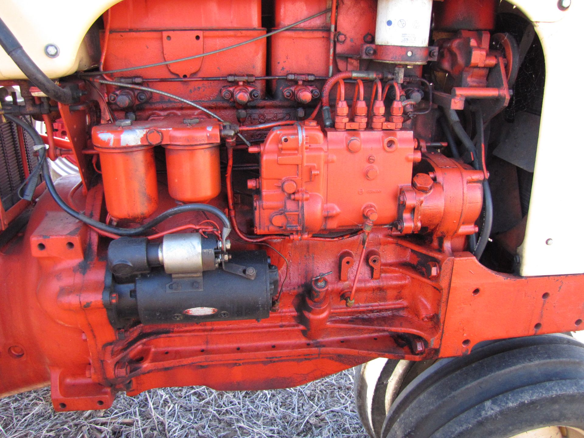 Case 730 Tractor - Image 38 of 51