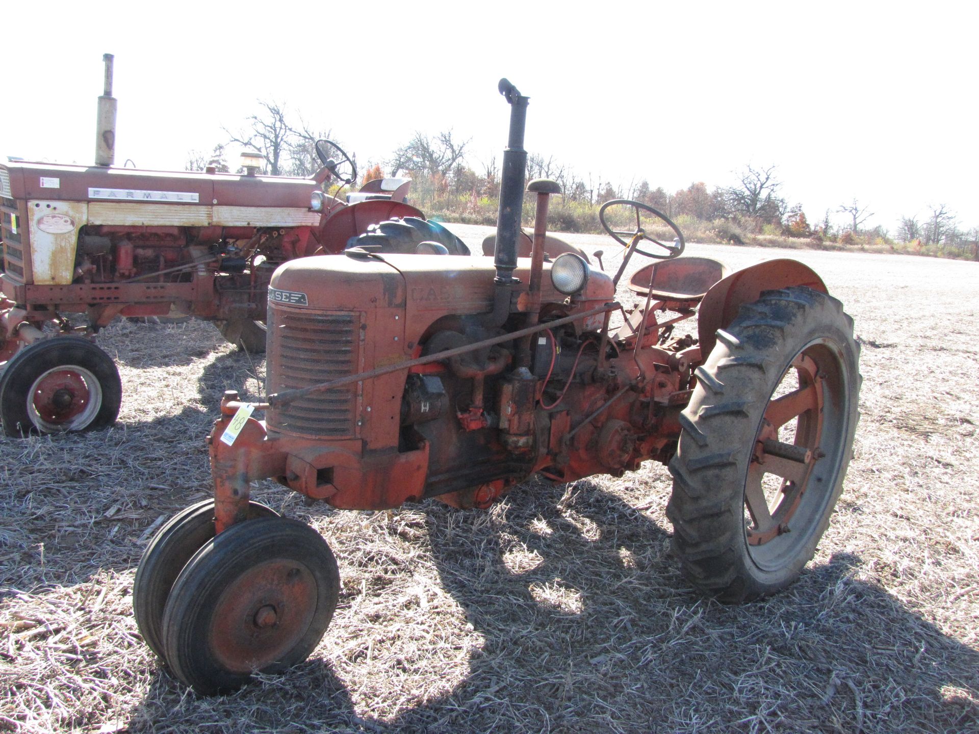 Case SC Tractor - Image 3 of 37