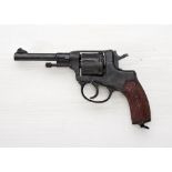 Kurzwaffen (militärisch) : Revolver russisch Nagant Modell 1895 Kaliber 7,62mm Nagant, Seriennum...