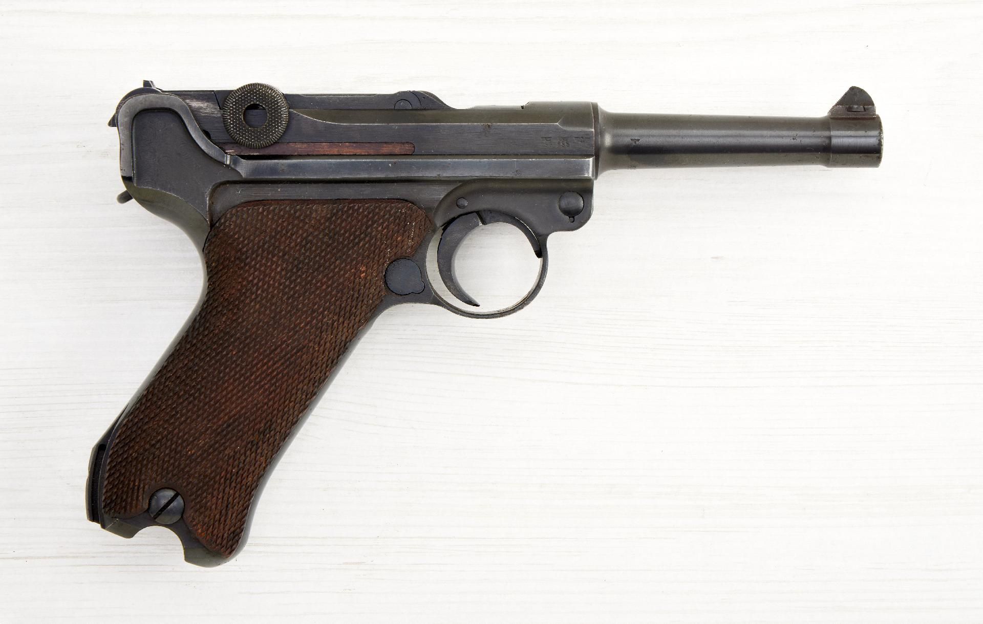 Kurzwaffen (militärisch) : Pistole P08 (byf 1941) im Kaliber 9 mm Luger, Seriennummer 4929 - Image 2 of 4