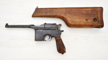 Guns / Rifles/ Kurzwaffen (militärisch) : Pistole C 96 im Kaliber 7,63mm Mauser mit der Seriennummer