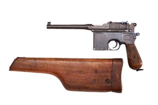 Kurzwaffen (militärisch) : Pistole C 96 Mauser Oberndorf a.Neckar, Seriennummer 267324, Kaliber ...
