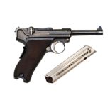 Guns / Rifles/ Kurzwaffen (militärisch) : Nummerngleiche Luger Pistole Model 1902 im Kaliber 7,65mm