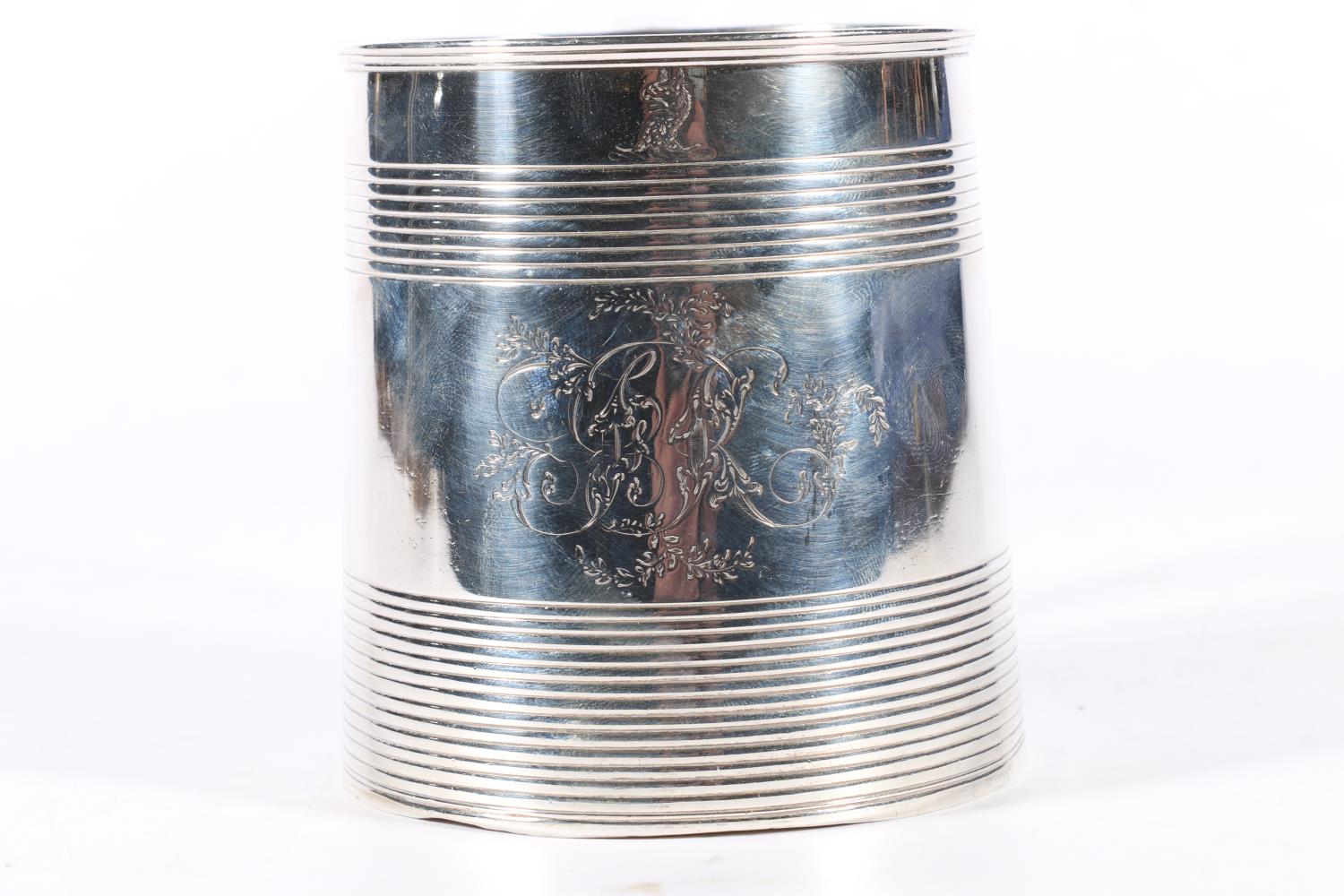 Victorian silver tankard by Joseph Angell I & Joseph Angell II, London, 1848, 10cm tall, 315g. - Image 2 of 4