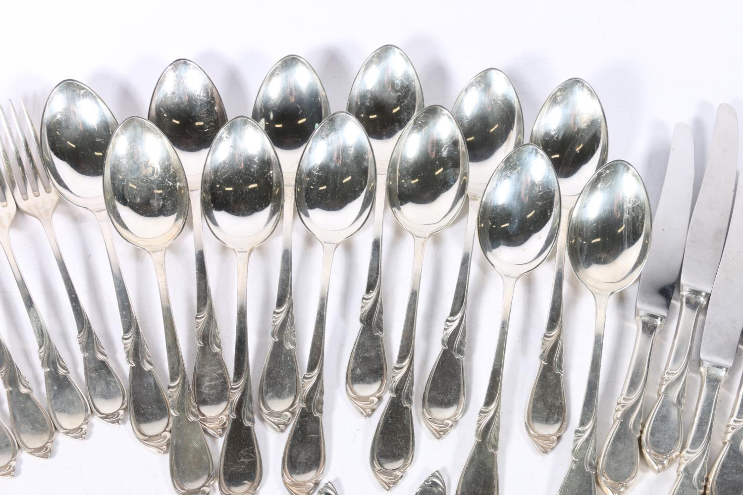 Polish 800 grade silver suite of flatware comprising twelve table spoons, twelve table forks and - Image 5 of 8