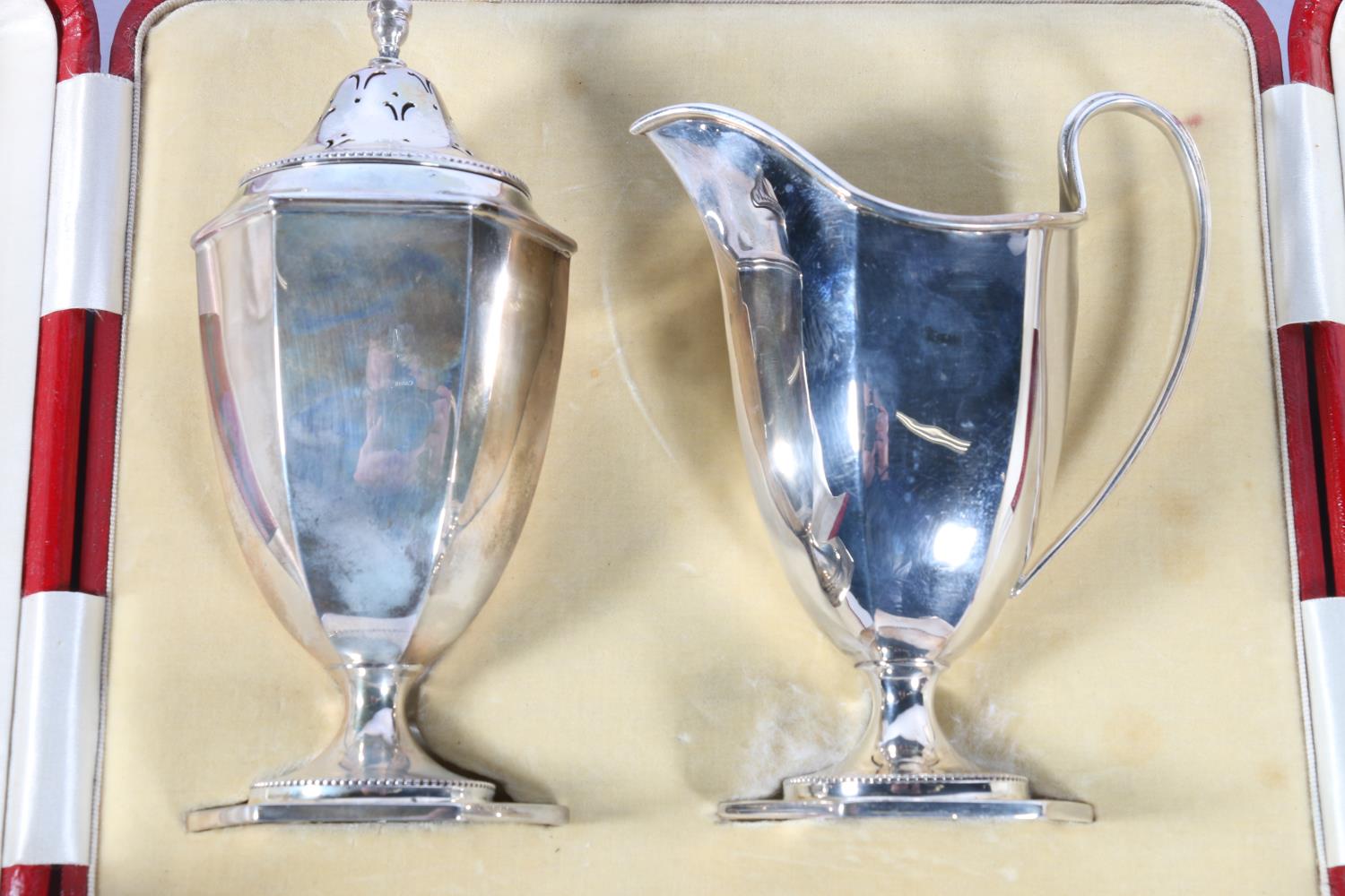 George V silver sugar castor and milk jug by George Edward & Sons (David & George Edward), - Image 2 of 4