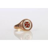 Gents 9ct gold signet ring with secret swivel panel, the reverse with enamelled cross pattee design,