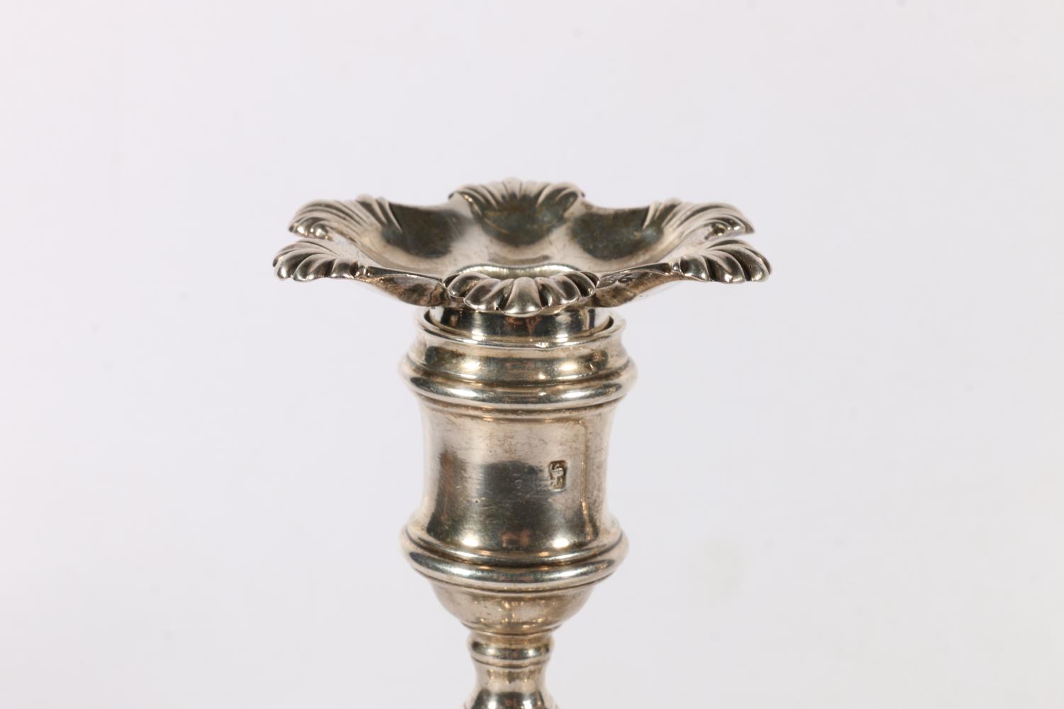 Pair of Georgian silver candlesticks in the manner of William Cafe, makers mark [I pellet S] - Image 3 of 7