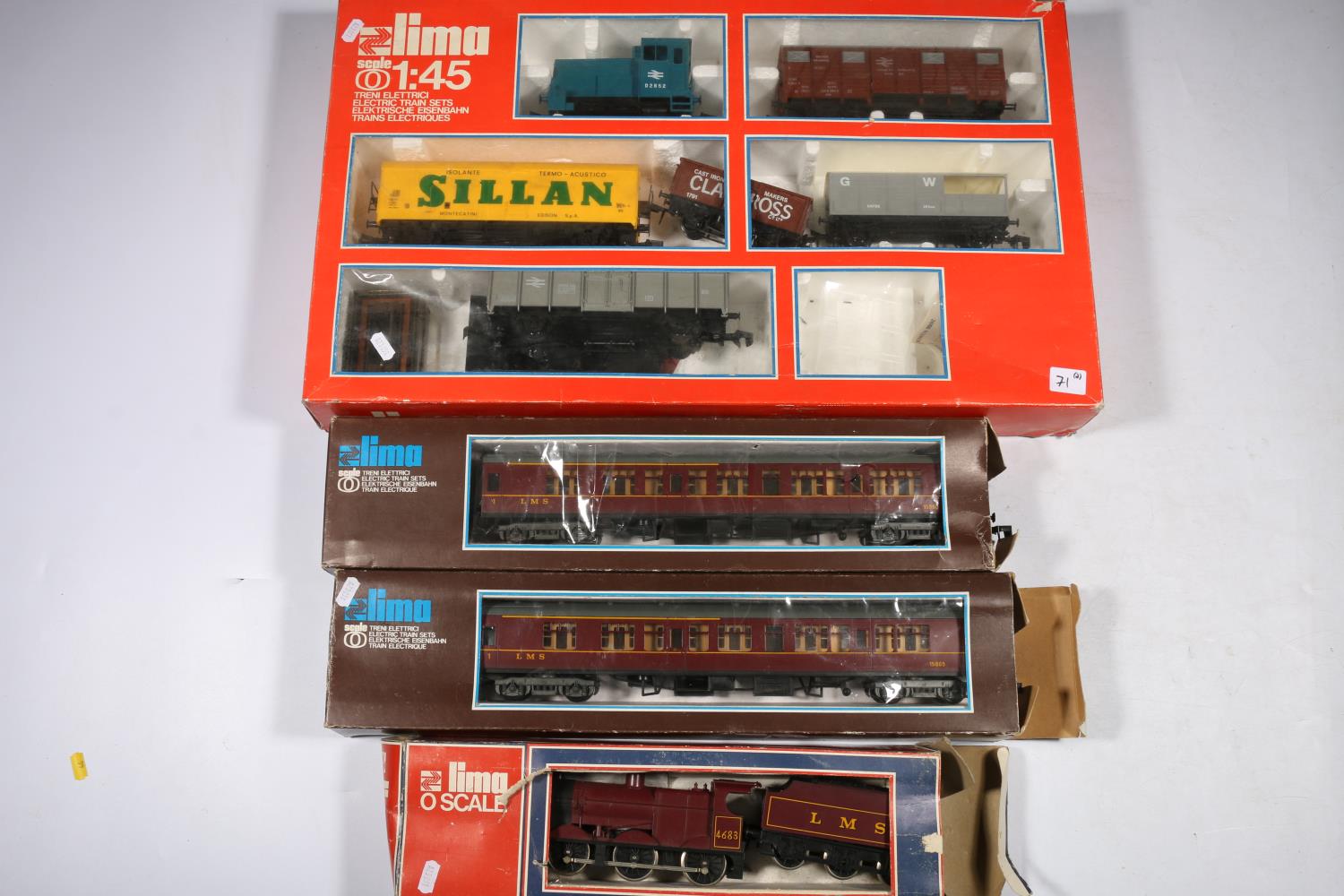 Lima 1:45 scale model railways including a 0103P boxed goods set with 0-4-0 shunter D2852, Sillan