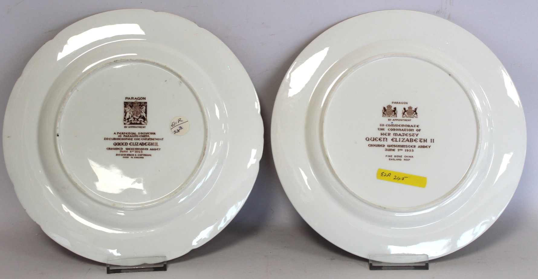 Two Paragon commemorative plates for the Coronation of Elizabeth II 1953, each 27cm diam.; also a - Bild 3 aus 7