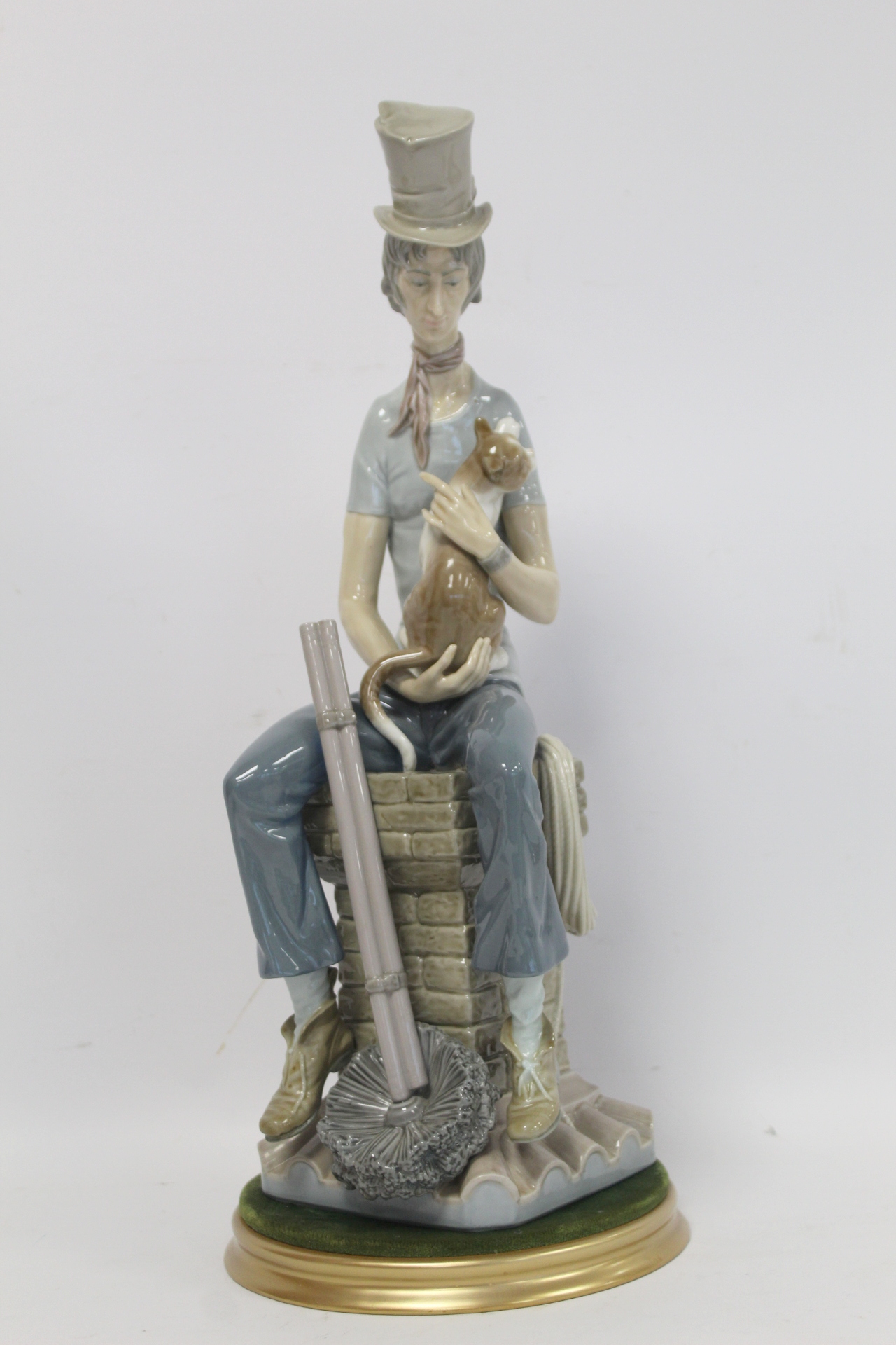 Large Lladro porcelain figure "Sad Chimney Sweep" (Deshollindor Triste), model no. 01001253, - Bild 8 aus 8