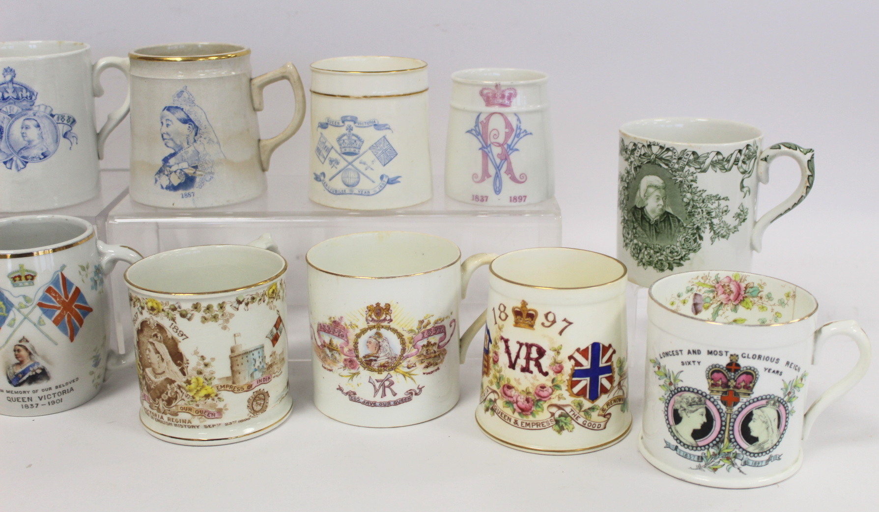 Collection of sixteen commemorative mugs and a beaker for the Jubilees of Queen Victoria 1887 and - Image 3 of 9