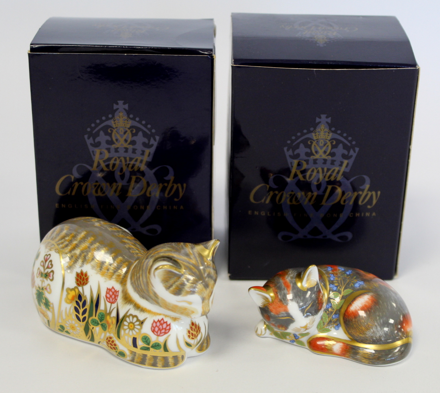 Royal Crown Derby paperweight " Cottage Cat Clover", signature edition of 1500 for Govier's of - Bild 8 aus 8