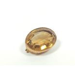 Victorian citrine oval brooch in gold '9ct' 23mm