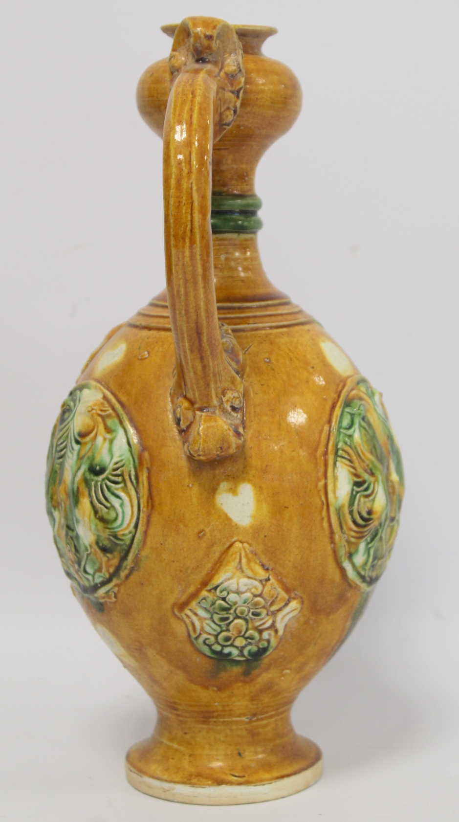 Chinese sancai glazed pottery phoenix head ewer in the Tang dynasty style, the ovoid body with - Image 4 of 18