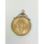 Sovereign, 1913 in detachable 9ct pendant mount.