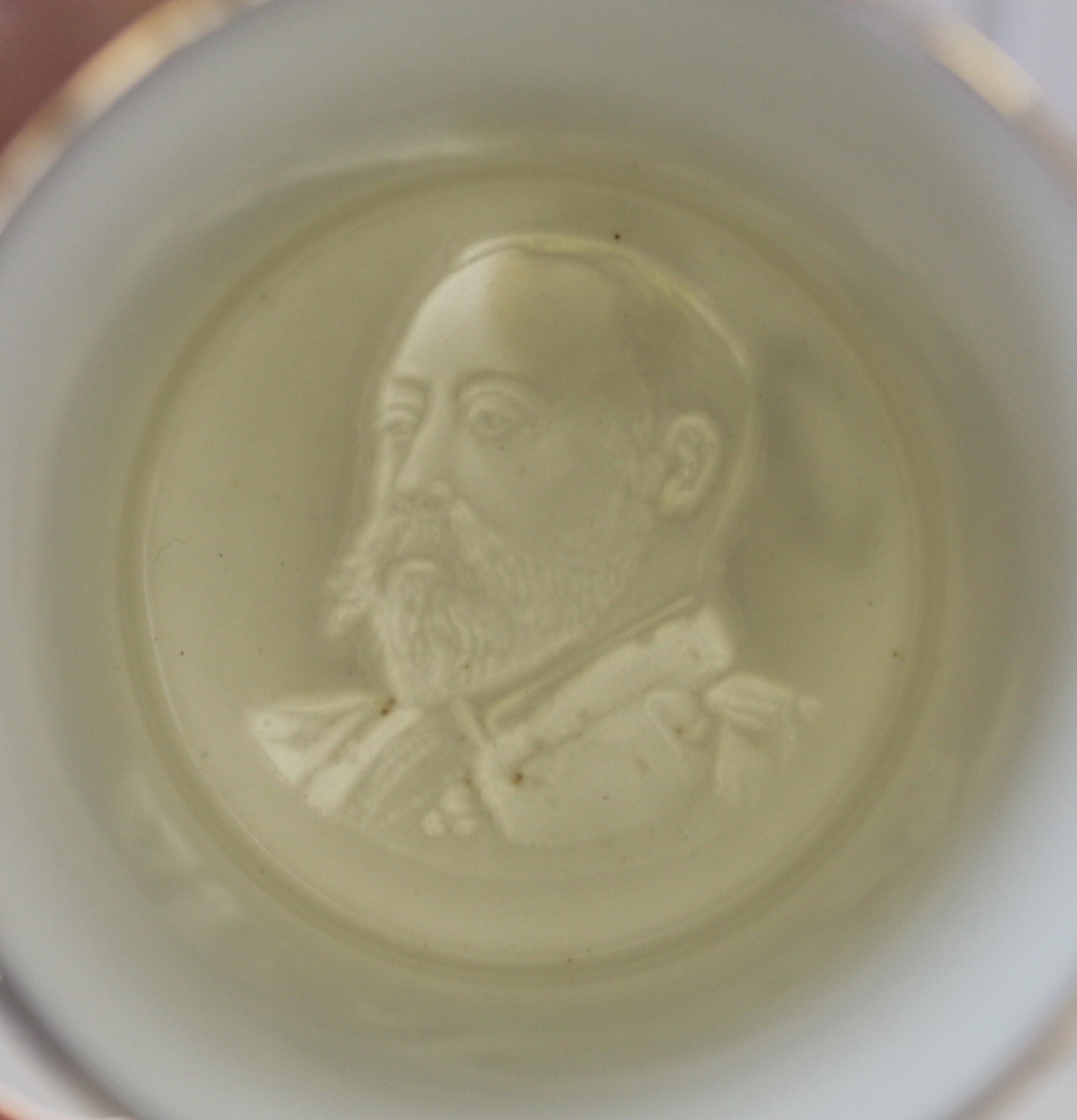Nine commemorative beakers for the Coronation of Edward VII and Queen Alexandra 1902, including - Image 9 of 9